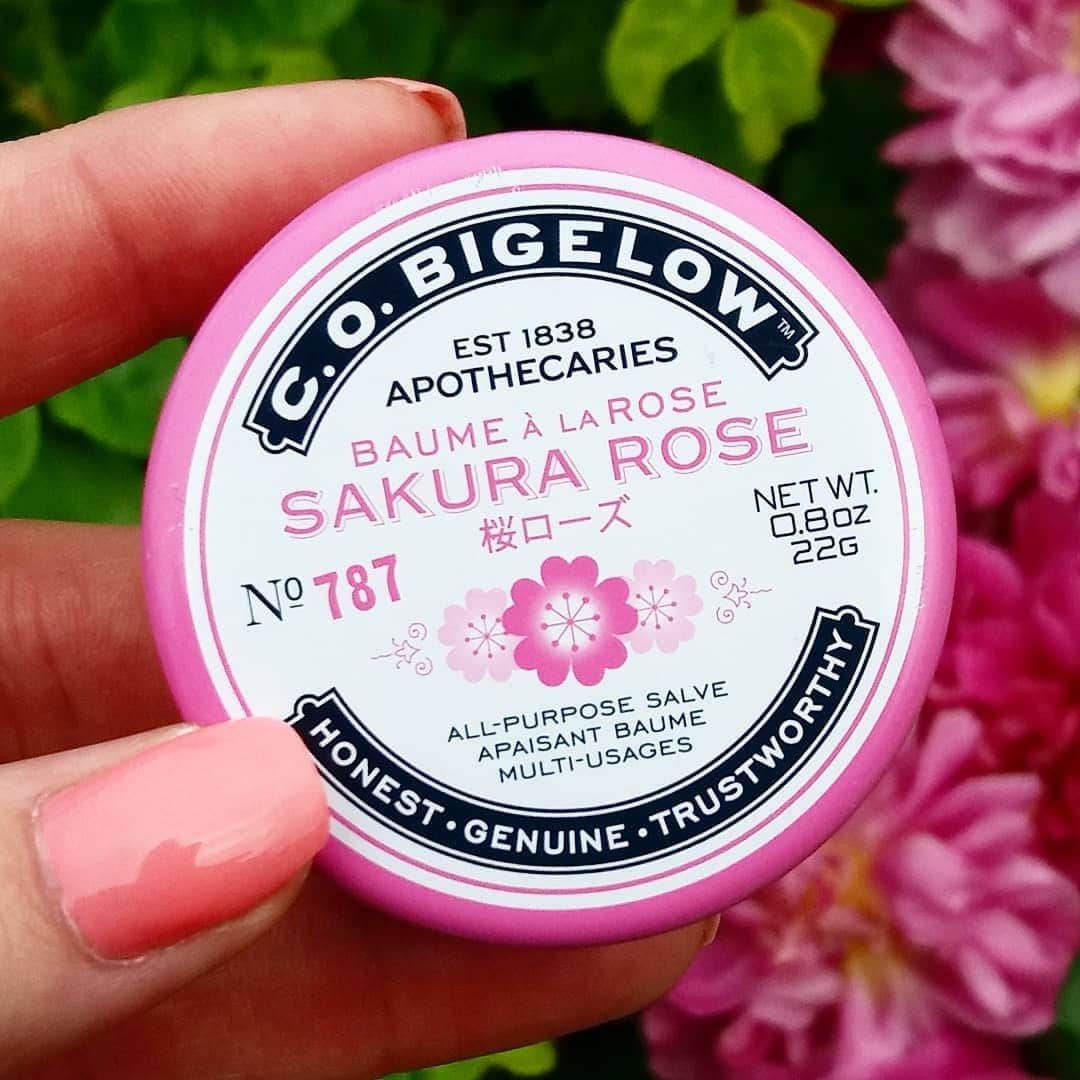C.O. Bigelowさんのインスタグラム写真 - (C.O. BigelowInstagram)「Spend your spring with Sakura! 🌸 Our Sakura Rose Salve is packed with hydrating ingredients and a delicate rose scent. 💕⁠ ⁠Tap to shop and discover your favorite salve! 👆️⁠ ⁠ 📷️ mrs_m_skincareandbeauty」4月25日 2時01分 - cobigelow