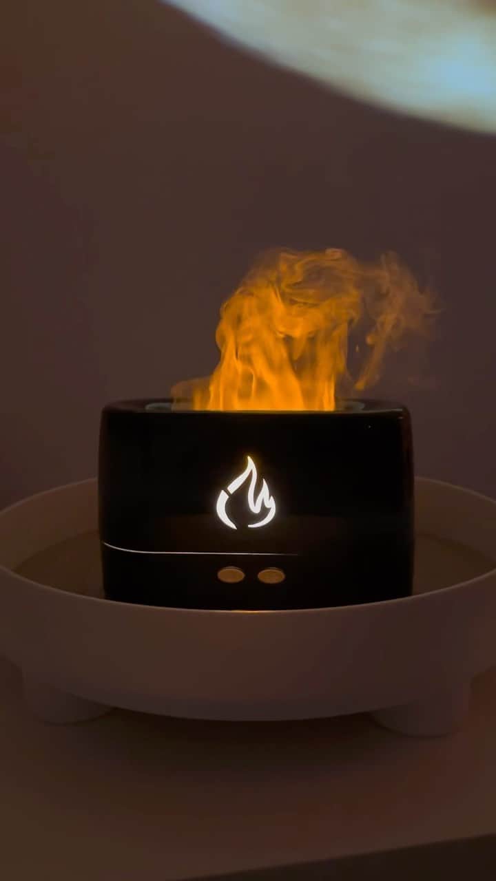 SHEINのインスタグラム：「Warm up your decor without raising the heat! 🔥 This faux ”flame“ aroma diffuser helps bring the cozy while keeping your cool 😊 @sheinhomeofficial   🔎13652186 14026129  #SHEIN #SHEINforAll #SHEINstyle #fashion #chic #OOTD #SHEINhome」
