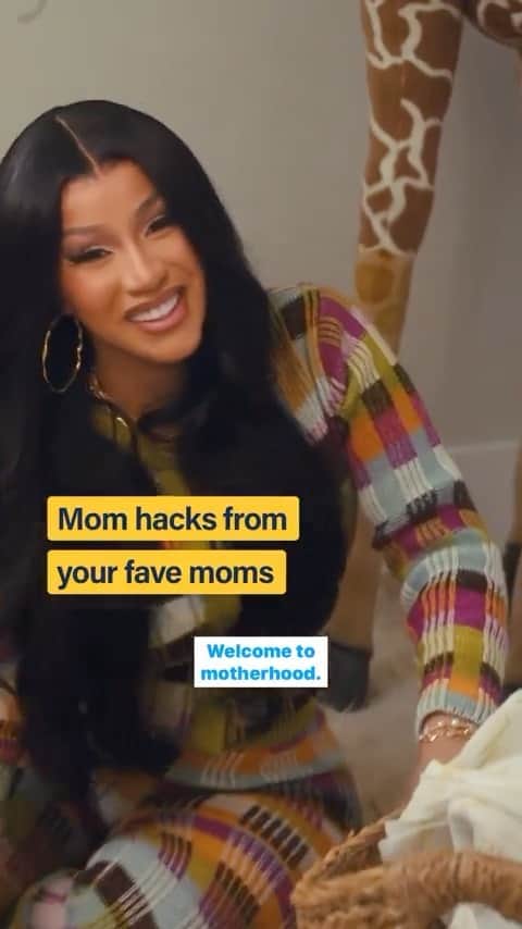Wal-Mart Stores, Incのインスタグラム：「@iamcardib, @stephaniebeatriz, @jennyslate & @janellejamescomedy share the ultimate mom hack: Walmart+.」