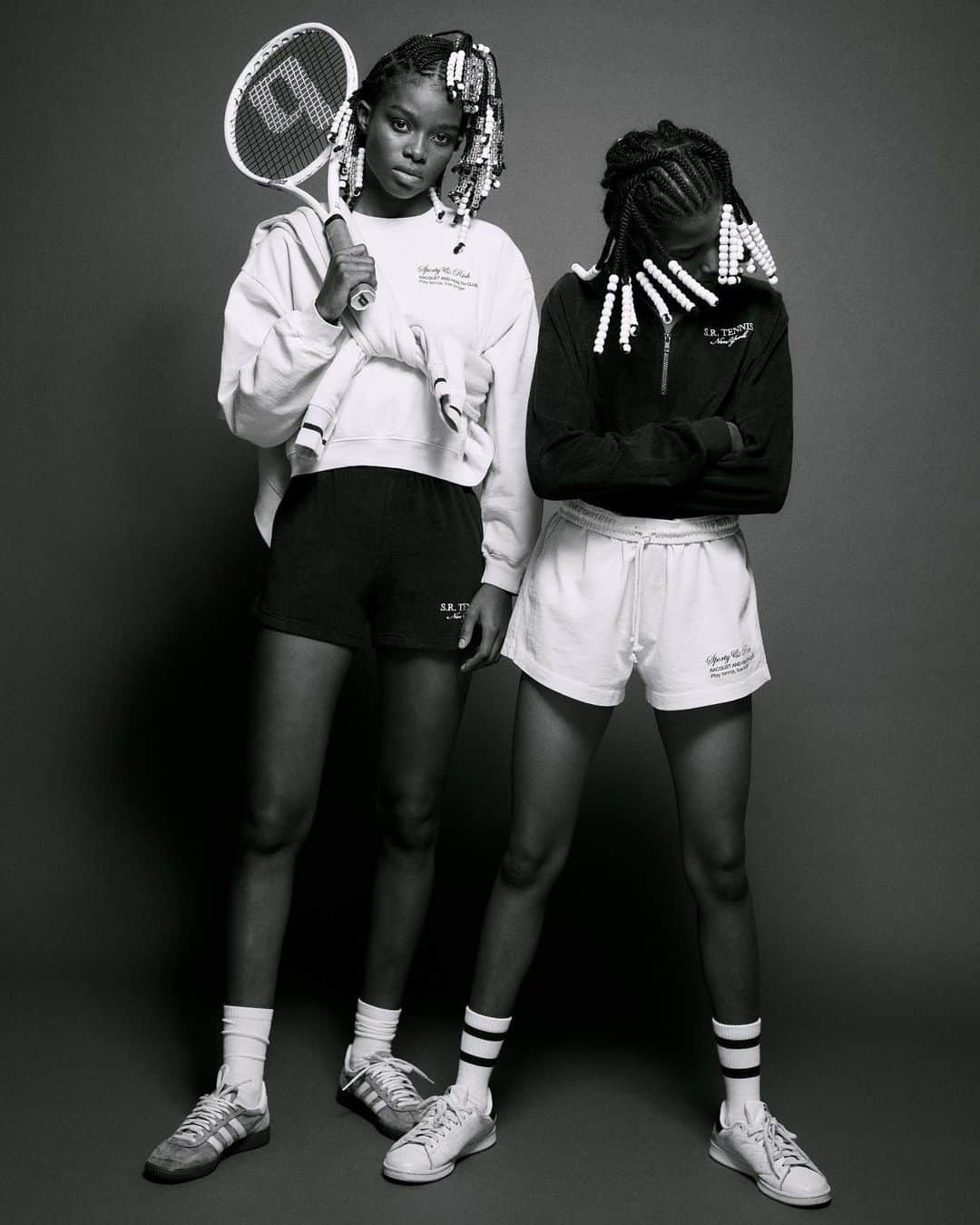 emilyさんのインスタグラム写真 - (emilyInstagram)「Our newest tennis collection is inspired by the iconic Williams sisters, who for us, have always represented strength, unprecedented talent and equality.   It’s impossible to talk about tennis without mentioning their names and the impact they’ve made on the world of sports and on young girls everywhere. We are forever inspired by them and everything they represent.   Our tennis drop 1 is online April 26 at 9am PST.   Photography @alexandranataf  Styling @virginiebenarroch  Hair @diegodasilva_ Models @elainelorelin @mansrodede」4月25日 2時51分 - emilyoberg