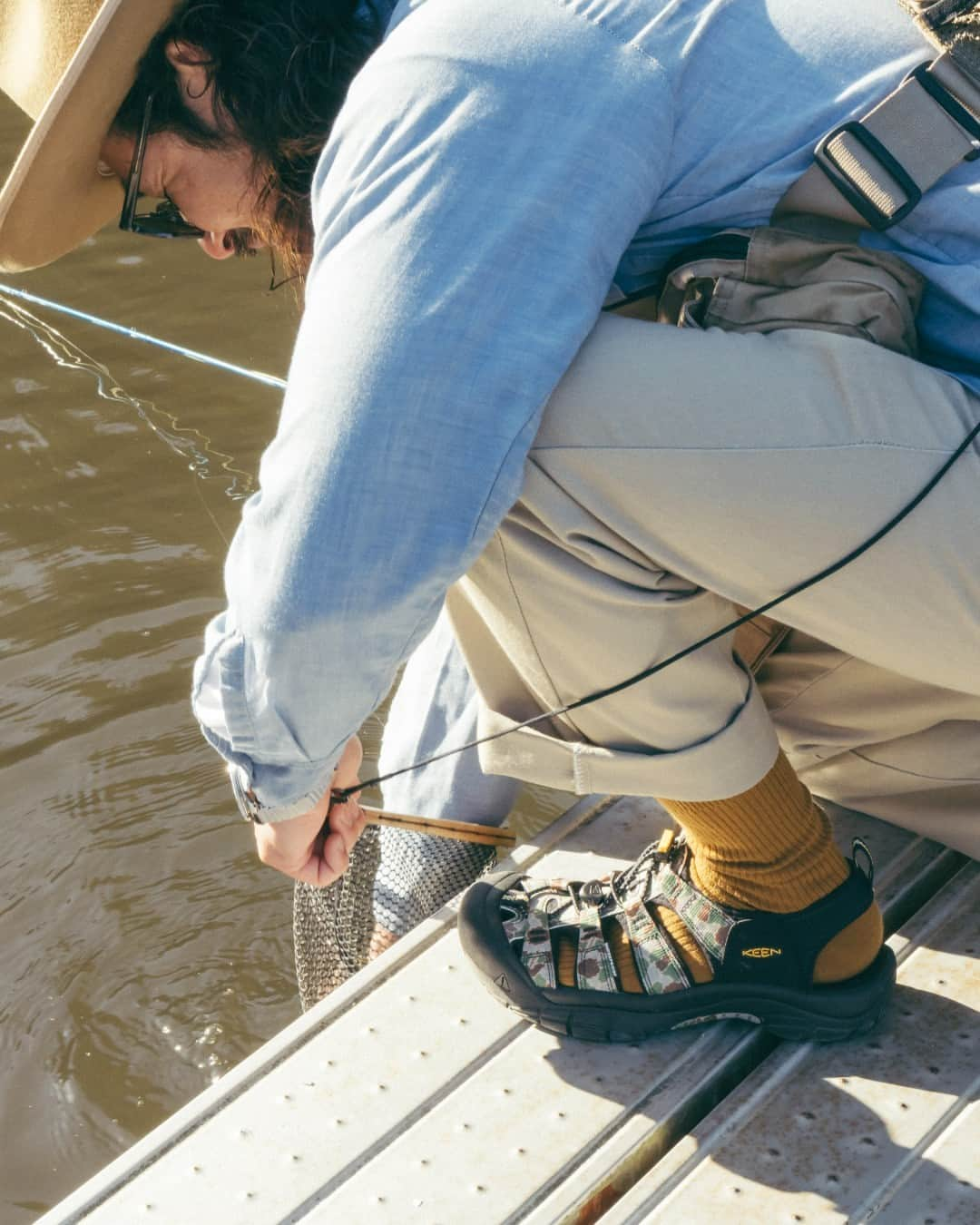 キーンのインスタグラム：「Brothers Yutaro and Keisuke Sugisaka are keen on doing good and we're keen on them! 🍻  The Sugisaka brothers realized they needed to expand their playground (aka places to fly fish) and find ways to make the sport more sustainable. 🎣🌏 They're doing that through craft beer and coffee that helps fund sustainable fishing areas. They're also working on creating a circular system of farming, catching, and releasing!   We're keen on folks like the Sugisaka Brothers who live a life of togetherness, originality, and doing good, and share it with others. Thanks Yutaro and Keisuke! #KEEN #LifeIsKEEN #Newport20」