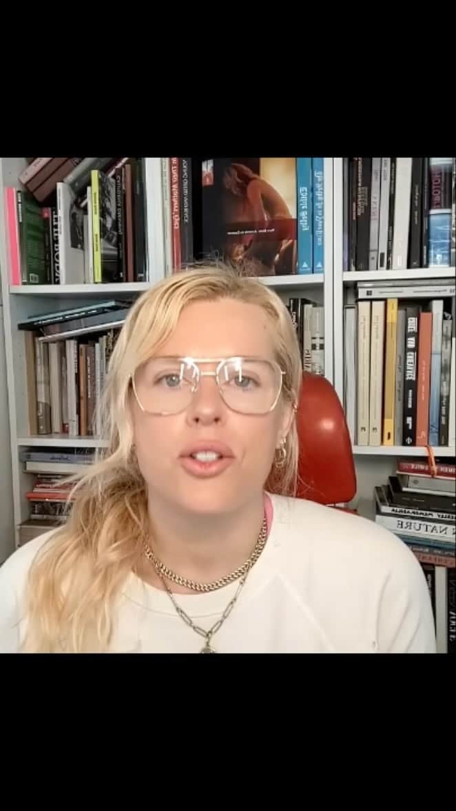 のインスタグラム：「Now’s your chance to be a guest on @theconversation podcast. For real … I’m looking for a listener to interview. Please leave me a voice memo, link in bio letting me know about you and why you would make a great guest. Please make sure you are subscribed to the podcast too ! Looking forward to listening and please tag anyone you think should submit their story !」