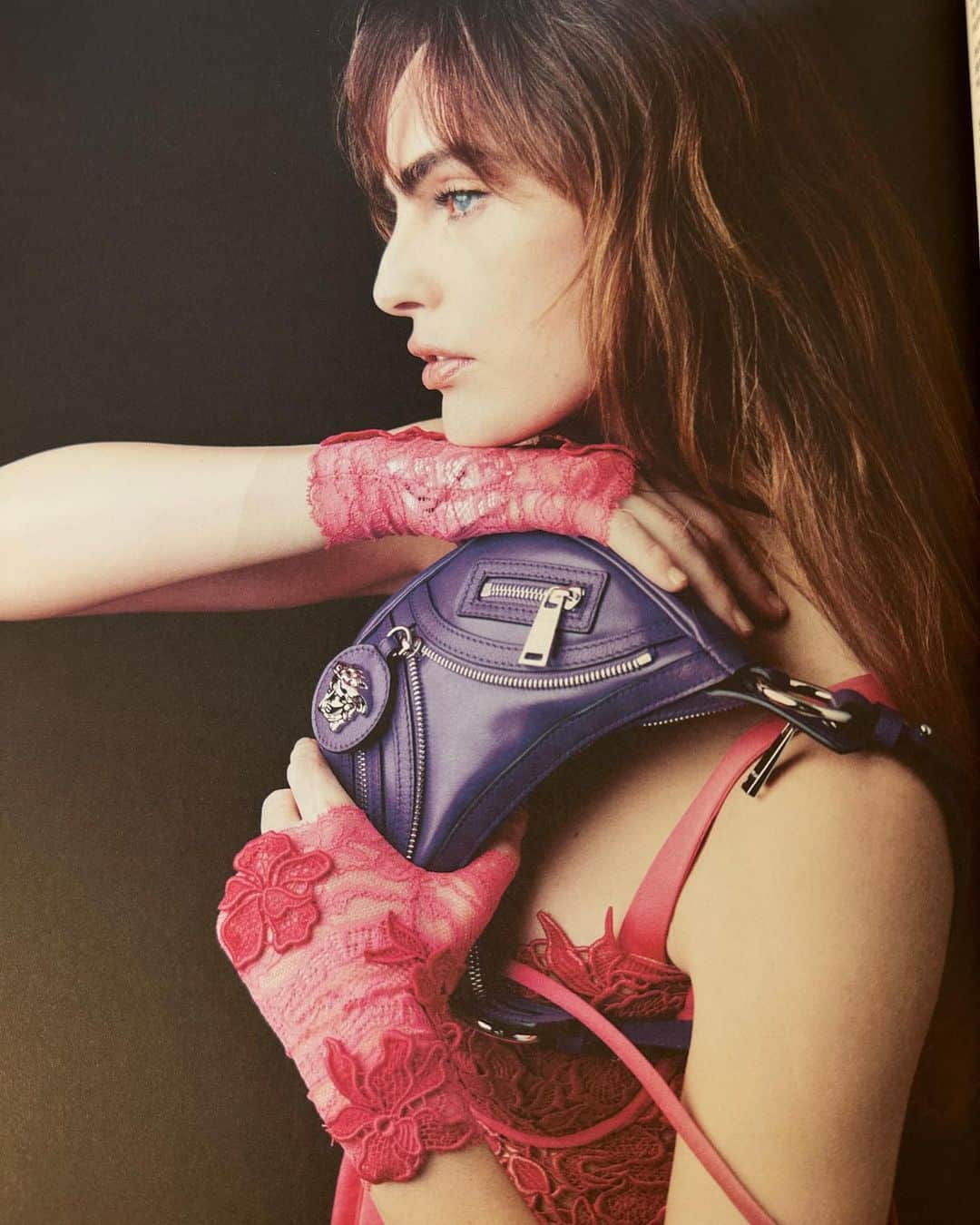 Marinet Mattheeさんのインスタグラム写真 - (Marinet MattheeInstagram)「More of my new @versace story 💜💗💜💗💜」4月25日 5時03分 - marinetmatthee