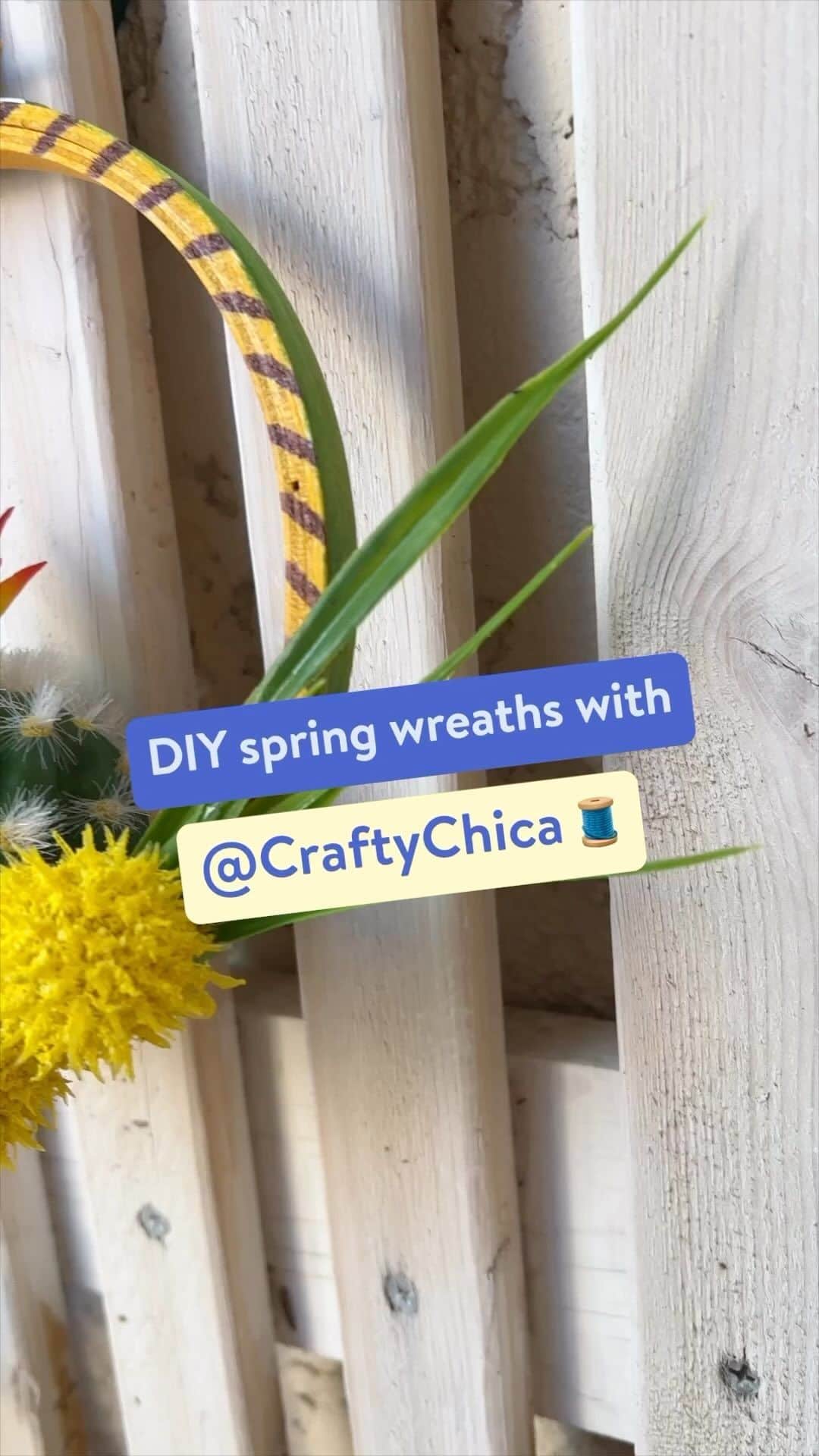Wal-Mart Stores, Incのインスタグラム：「Our friend @craftychica is back with another fun DIY project—let’s make some springtime wreaths! 🪴」