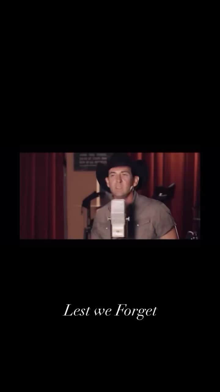 シェパードのインスタグラム：「“Side by side, we say with pride, he is all of them, she is all of them, they are one of us.”  Forever humbled to be part of the @leekernaghan tribute to our heroic Anzacs.  #spiritoftheanzacs」
