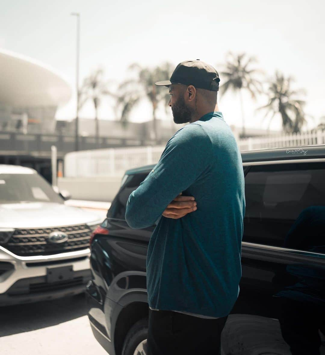 デマーカス・カズンズさんのインスタグラム写真 - (デマーカス・カズンズInstagram)「Landed in Paradise🌴🔥  BSN I’m Ready🏀  #sonlosmets #guaynabomets   📸 @cxophotofilm」4月25日 6時34分 - boogiecousins