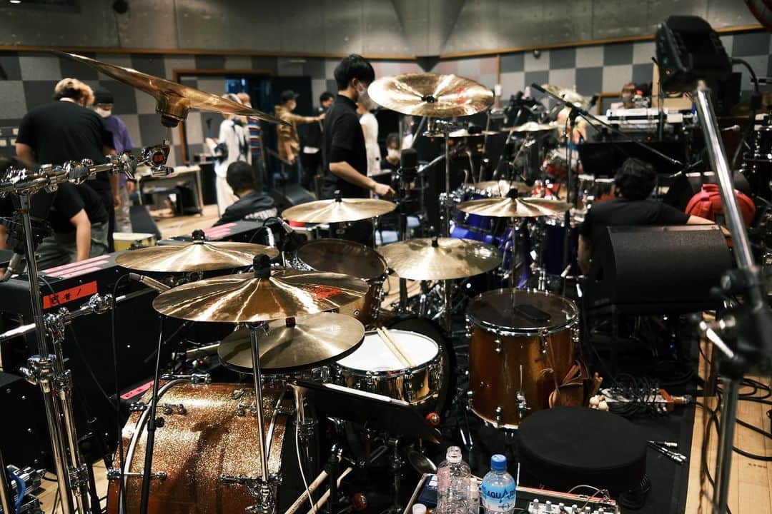 角田美喜のインスタグラム：「昨日の野音全体リハーサルにて📷ありがとうございました♪ #pearldrums #x100v  #wclx100ii」