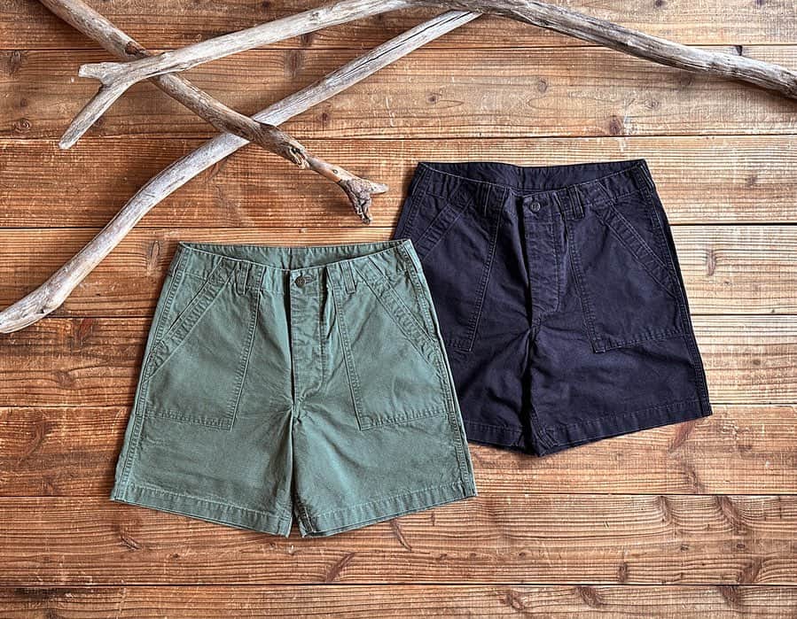 のインスタグラム：「Ripstop Fatigue Shorts delivery!!  #standardcalifornia #スタンダードカリフォルニア #pants #パンツ #fatigupants #ripstoppants  #internationalshipping #overseashipping #worldshopping #worldshoppingjp」