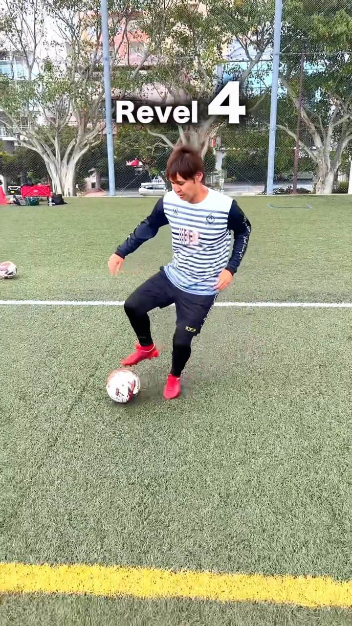 koheiのインスタグラム：「どのレベルまでクリアできますか😊？ What level can you reach?⚽️ #soccer #football  #skills #サッカー #ドリブル」
