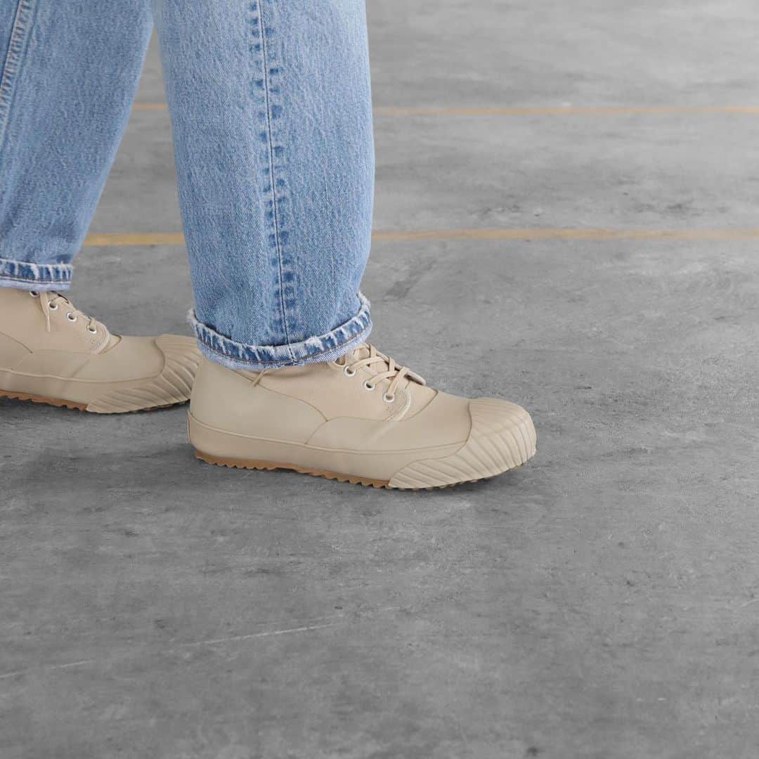 MOONSTARのインスタグラム：「ALWEATHER RF / BEIGE  #moonstarshoes  #finevulcanized  #alweatherrf  #madeinkurume」