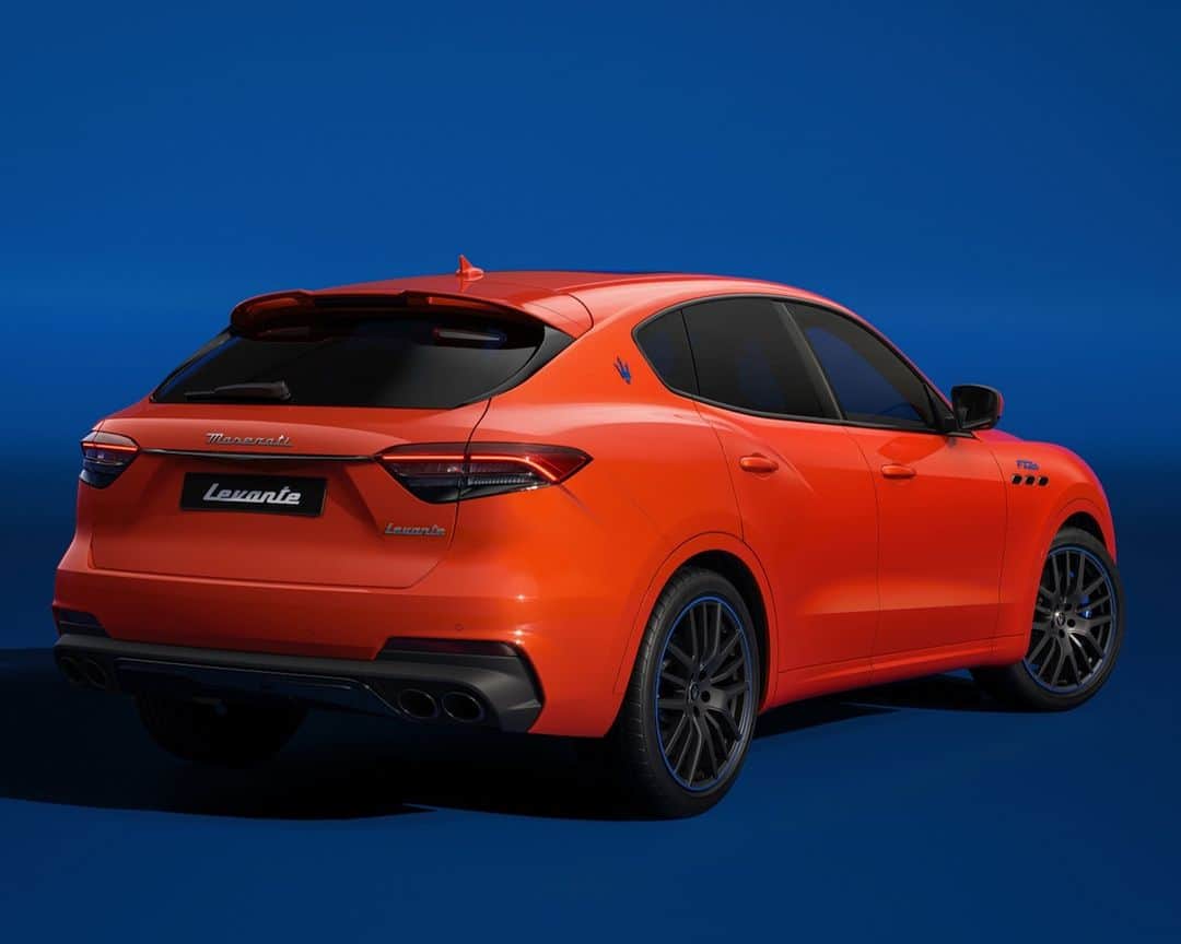 Maserati Japan | マセラティ ジャパンのインスタグラム：「人を引き付ける優美なスタイルに、バランスと完璧なエアロダイナミクスを兼ね備えたレヴァンテのデザイン。  詳しくはこちら https://www.maserati.com/jp/ja/shopping-tools/maserati-levante-2023  #Maserati #マセラティ #MaseratiJapan #マセラティジャパン #Levante #レヴァンテ」