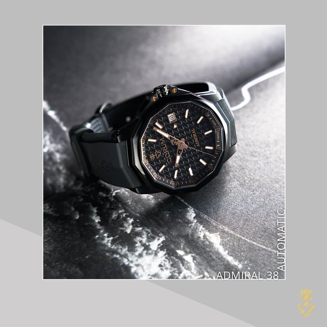 コルムのインスタグラム：「Your new everyday watch  #Admiral 38 Automatic full black highlighted with a touch of gold color - Ref. A082/04368 - 082.202.95/F371 AN25 - Discover online: shorturl.at/gsQW1 - #CorumWatches #RiskIsTheReward」