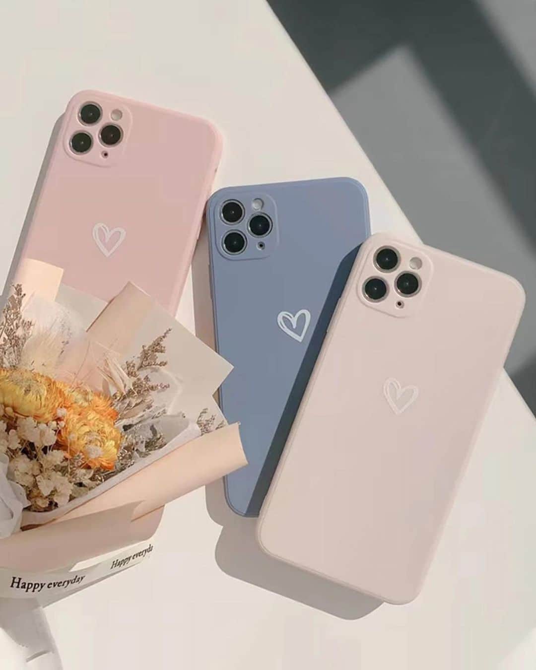 SHEINのインスタグラム：「Match these oh-so-cute phone cases with your BFFs 📱👯💕👇  🔎12380538 11237615 10720035  #SHEIN #SHEINforAll #SHEINstyle #fashion #chic #OOTD #SaveInStyle」