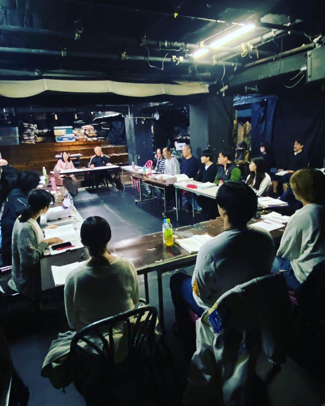 松田洋治のインスタグラム：「今年もやります。花園 神社紫テント公演。 稽古始まりました。 明日には恵比寿　シアター　アルファ東京　に入っての「張井の災難」公演。そして　花園。そしてその後は続いて「少女都市からの呼び声」の歌舞伎町シアターミラノ座での公演、東大阪公演、と、8月半ばまでノンストップで走り続けますよ。」