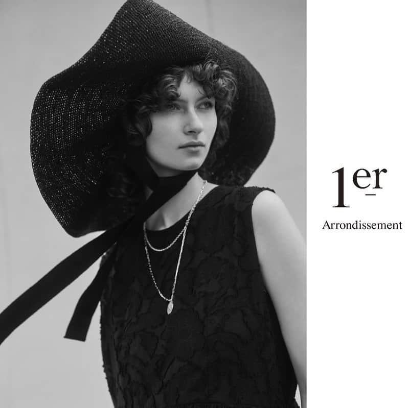 のインスタグラム：「Summer Collection "Monotone” ポートレート写真のような、ホワイト、ブラック、グレーの色調で女性の自然な美しさを表現。  #1erarrondissement #プルミエアロンディスモン」