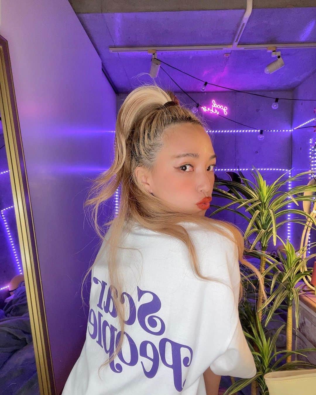 のインスタグラム：「💜  👕 @youthful_scarpeoples  👓 @flex_japan」