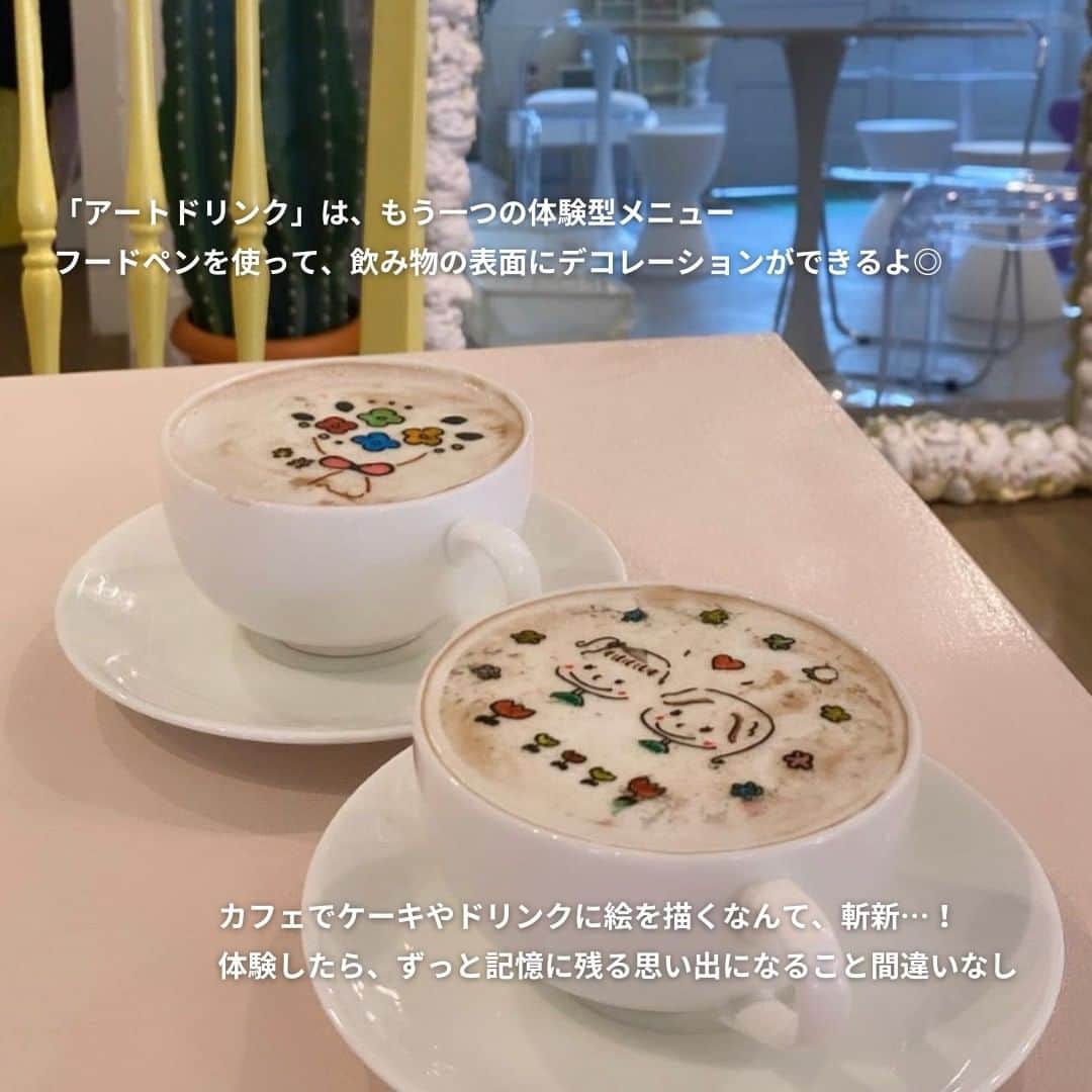 isutaさんのインスタグラム写真 - (isutaInstagram)「最近増えている“アートカフェ”。  コーヒーを飲みながらアート体験ができたり、ギャラリー展示が行われていたりと、 お店によってアートとカフェの掛け合わせ方はさまざま…  福岡・警固にある「Arty cafe（アーティカフェ）」では、もっと大胆なコラボが楽しめるんだとか🎨✍   珍しいユニークな“体験”ができるカフェで、思い出作りしてみるのもアリかも♡  @arty__cafe__  photo by @rin___331 @parutaros_22 @gau_a01  [Arty cafe] 住所：福岡県福岡市中央区警固2-12-20 営業時間：11:00～19:00 定休日：月、火  ✄-----------------------✄  姉妹アカウント @i_am_isuta も更新中  isuta編集部の日常のひとコマや 取材の最新レポを発信しているよ✍️˖°  ほかにも、エディターが気になる カフェやファッション、コスメをご紹介.・* ぜひフォローしてね🕊️  ✄-----------------------✄  #isuta#isutapic#isutacafe#イスタ #artycafe#福岡カフェ#福岡観光#福岡旅行 #アートカフェ#アート体験#体験型カフェ #体験型#チーズケーキ部#チーズケーキ好きな人と繋がりたい #チーズケーキマニア#休日のすごしかた #お絵描き大好き#アート好き#アートを楽しむ#アートが好き #おでかけスポット#カフェタイム#カフェ巡り #カフェ好きな人と繋がりたい#カフェ部 #カフェ活#カフェ好き#カフェスタグラム #カフェ散歩#カフェ巡り好きな人と繋がりたい」4月25日 12時02分 - isuta_jp