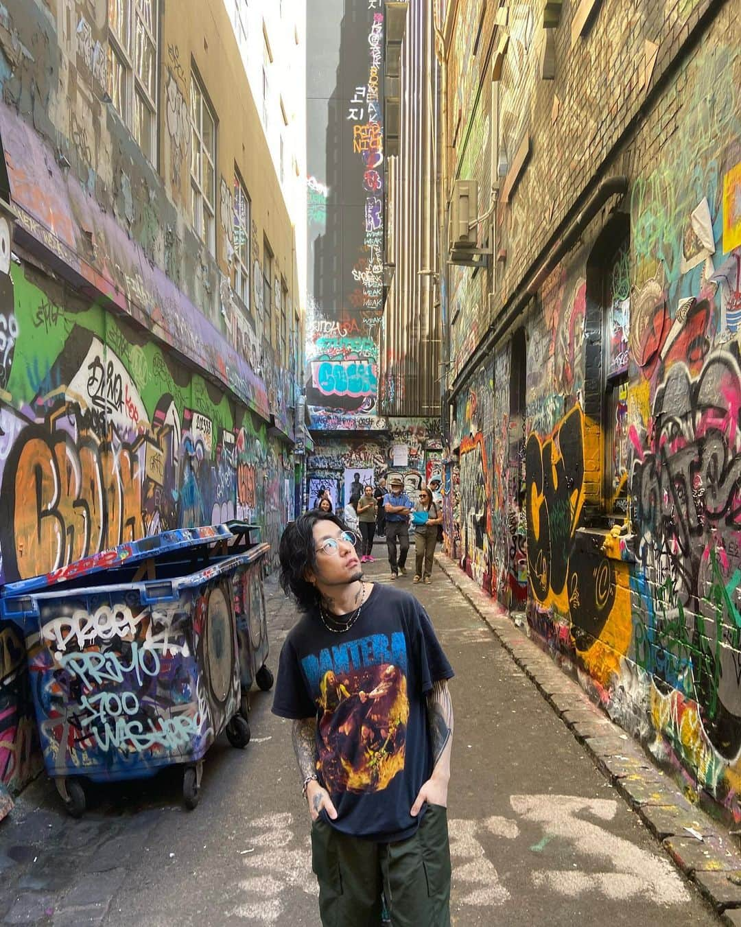 Katsuma さんのインスタグラム写真 - (Katsuma Instagram)「Melbourne street art🇦🇺  現地のファンに遭遇して色々案内してくれた！ 刺激されまくった🔥🖼 リアルタイムでスプレーしてるスケーターとか子供もいた。 この街住みてぇー！！」4月25日 12時28分 - katsuma_drums