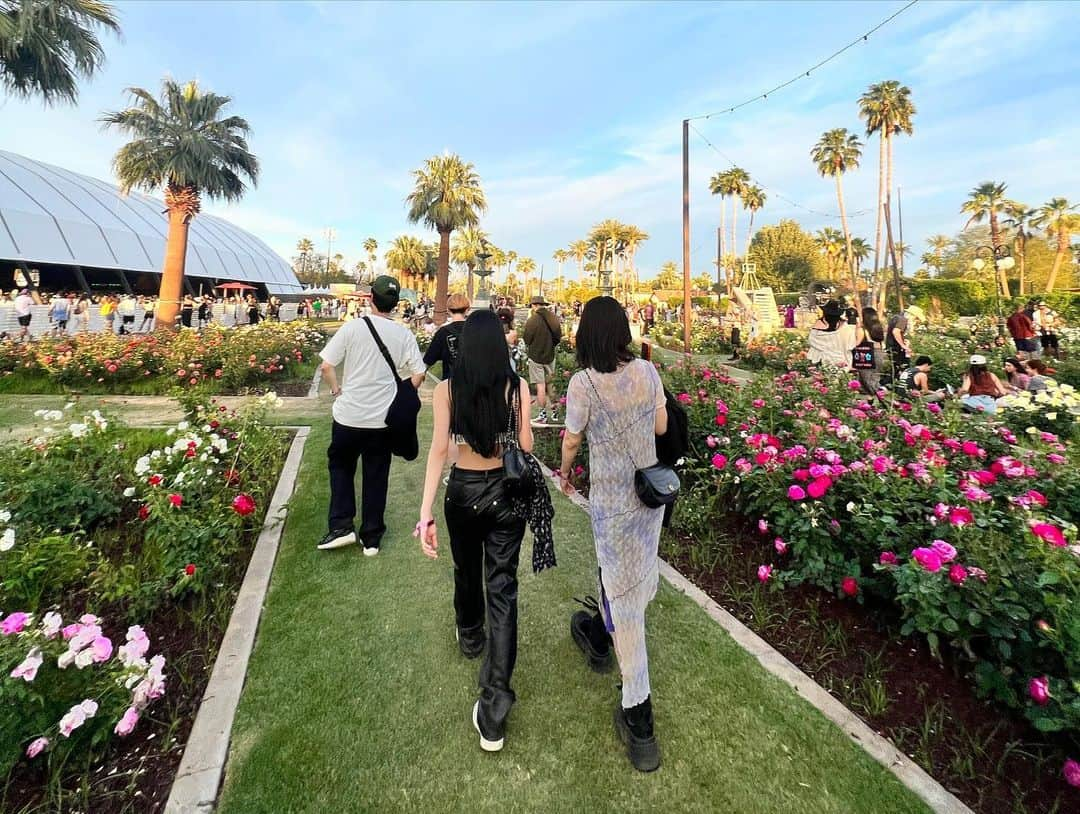 川本璃さんのインスタグラム写真 - (川本璃Instagram)「. Coachella🖤🖤🖤」4月25日 13時06分 - ruri_kawamoto_official