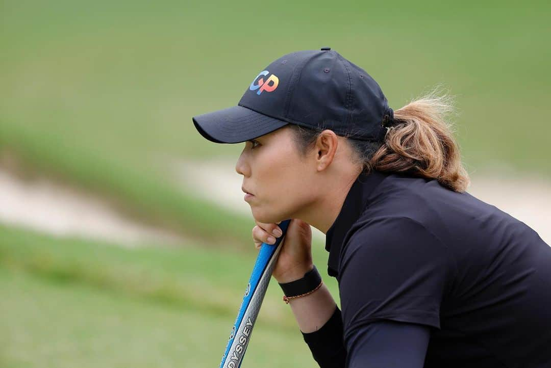 アリヤ・ジュタヌガーンさんのインスタグラム写真 - (アリヤ・ジュタヌガーンInstagram)「Thank you Chevron and the community in Houston for the First Major of the season! Thank you to everyone at The Club at Carlton Woods who lived up to the expectations of a Championship tournament.  A true test for all the players and the wind and weather conditions made it even tougher!  We look forward to coming back to Space City as the new host for many more years!  #SCG #SCGP #Betagro #KBank #Legacy #TKIGroup」4月25日 13時38分 - mayariya