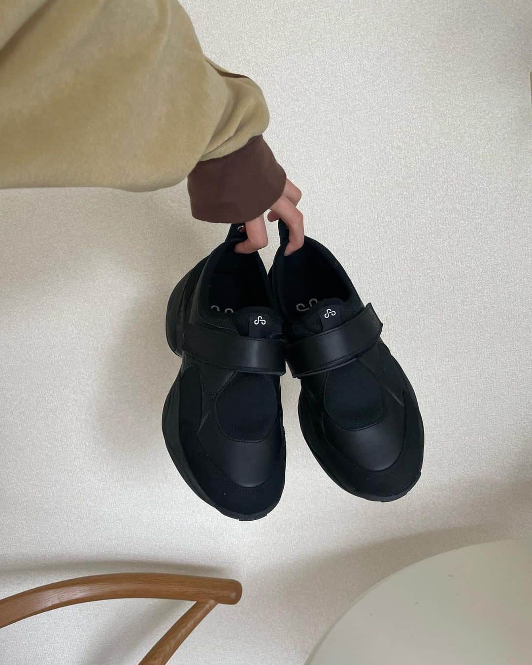藤沢麻衣さんのインスタグラム写真 - (藤沢麻衣Instagram)「⠀  @oao_footwear ❔」4月25日 14時38分 - fujisawamai