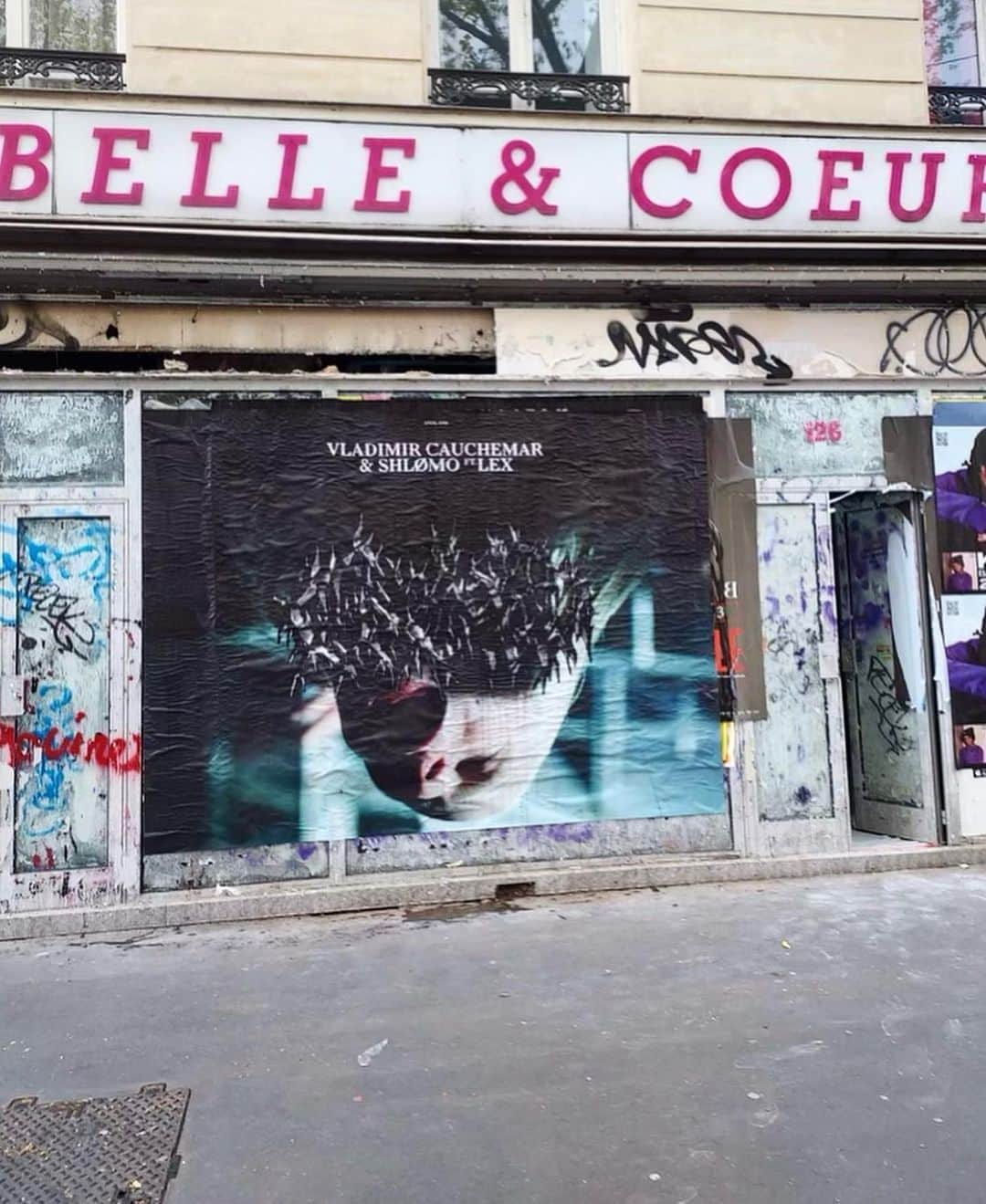 LEXさんのインスタグラム写真 - (LEXInstagram)「GOD in Paris s/o @pierre_le_ny @maumorgo」4月25日 14時46分 - lex_zx_lex_0