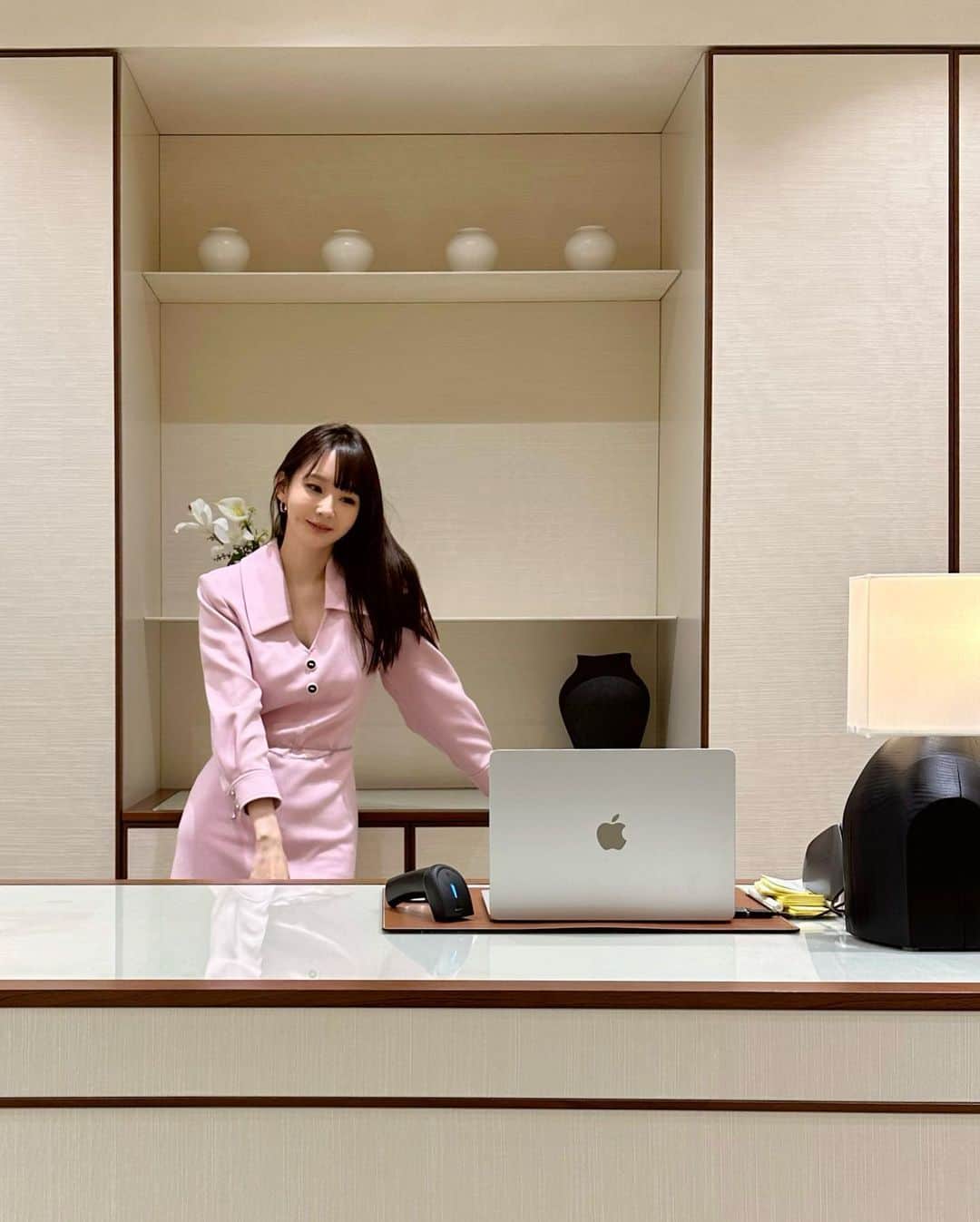 カン・ミンギョン さんのインスタグラム写真 - (カン・ミンギョン Instagram)「핑크으 -💗」4月25日 17時40分 - iammingki