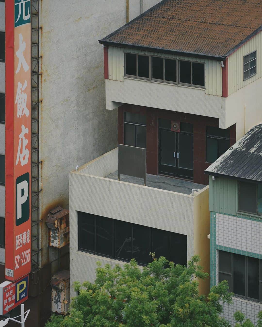 言身寸 in Tainan, Taiwanのインスタグラム