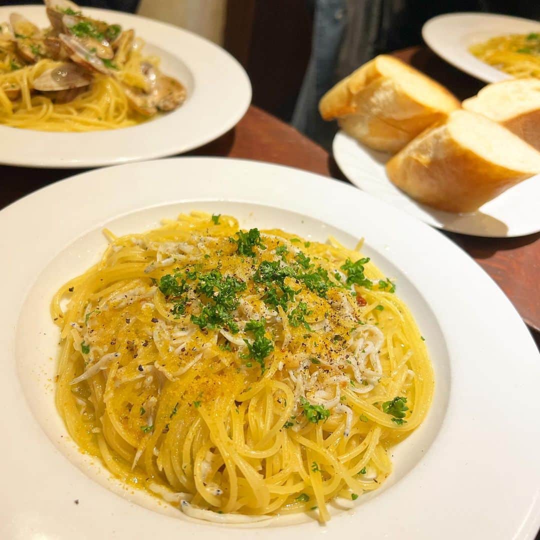 中島彩のインスタグラム：「東京入りしてすぐに…💕 楽しみなランチのお約束を…🍽  弾丸でボイプラ話に花を咲かせ、盛り上がりました…😍 それぞれの推しがデビューできてよかったね😭💕👍 @zb1official   @kaorukowano  @ayacokida  前回は大阪で、今回は東京でまた会えて嬉しかった〜💕 ありがとう🫶🏻  #ランチ会 #推しのいる生活」