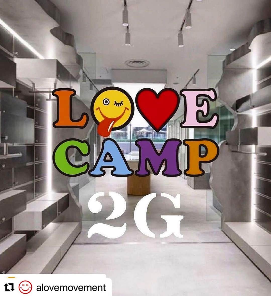 澤田友美のインスタグラム：「🧡💛❤️🩷💚🩵💜🧡 News News News News 🧡💛❤️🩷💚🩵💜🧡 #Repost @alovemovement with @use.repost Posted @withregram • @nataldesign1999 💛🩵🧡❤️💚🩷 【LOVE  CAMP TOUR at 渋谷PARCO】💛🩵🧡❤️💚🩷  というわけで先週末のゴーアウトジャンボリーよりスタートしたラブキャンプ！ 今週末は渋谷PARCOに舞台を移しての開催です！  リアルキャンプ現場から屋内ギャラリーへ、よりアートに振ったアイテムなどを展示販売いたします。  普段ではみられないスペシャル商品がそろいますので、是非今週末は渋谷まで足をお運びくださいね！  「LOVE CAMP 2023」  ・date 　4/28(FRI).29(SAT).30(SUN)  ・place 　2G TOKYO  　2G POPUP STUDIO 　SHIBUYA PARCO 2F  ・brand 　A LOVE MOVEMENT 　BLIND MAN TOGS®︎ 　KA  TOMOMI SAWADA 　NATAL DESIGN 　Perfect ribs®︎  #recycle #upcycle #alm #alovemovement #blindmantogs #KA #nataldesign #nataldesign1999 #perfectribs #camp #outdoor  @alovemovement  @perfectribsofficial  @tomomi__sawada  @2gpopupstudio  @parco_shibuya_official」
