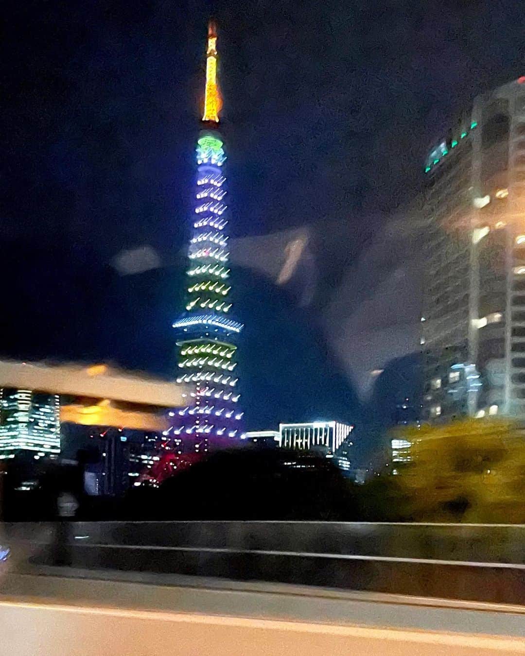 アグネス・チャンのインスタグラム：「Back in Tokyo」