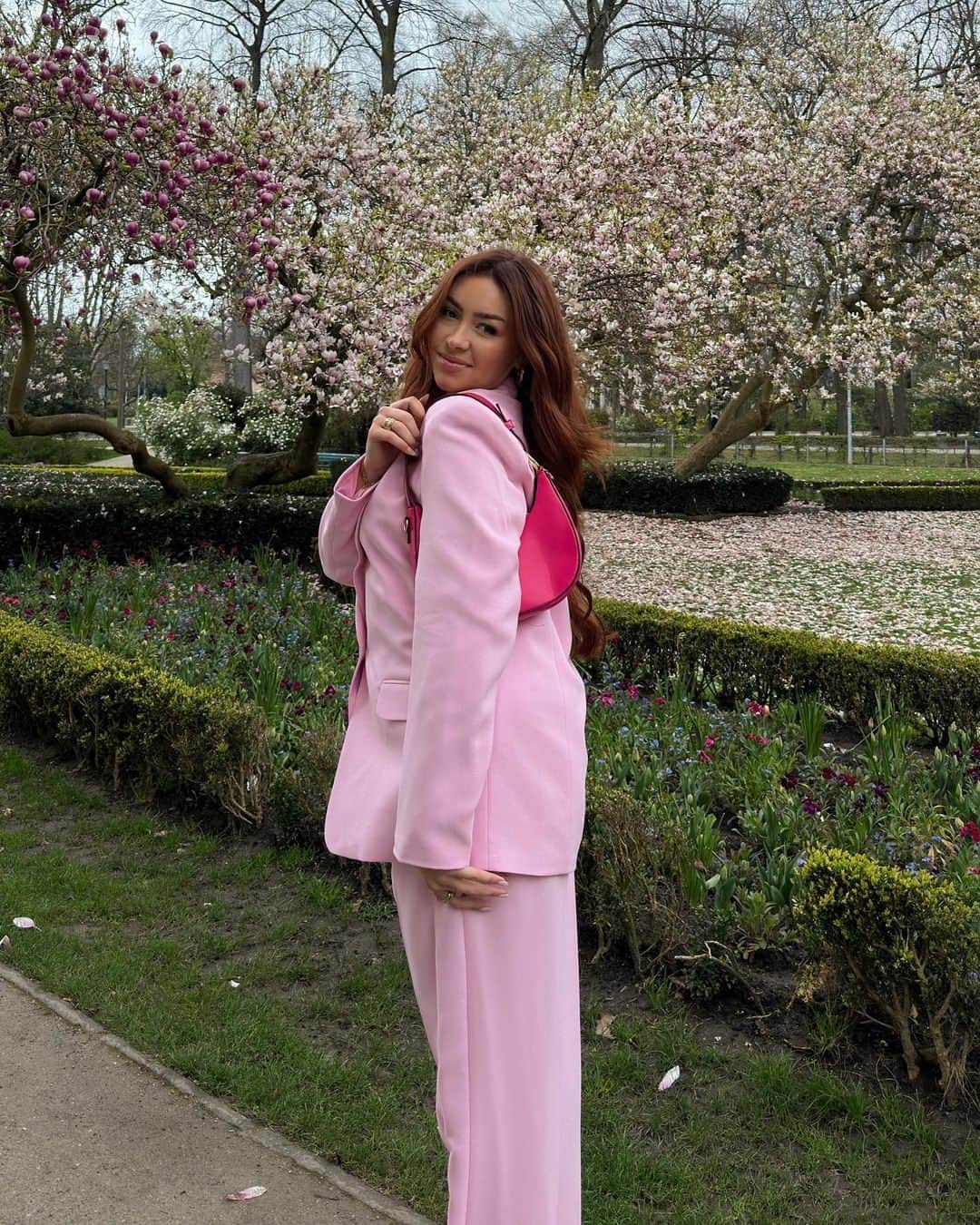 プリマークさんのインスタグラム写真 - (プリマークInstagram)「Pastel pink perfection @paulinamary 💗 Blazer £22/€24/$26 & Trouser £14/€16/$18 #Primark #SpringFashion」4月26日 2時00分 - primark