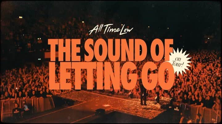トラビ・マッコイのインスタグラム：「This Fall we’ll be heading out on tour with @alltimelow! Tickets available Friday @ 10 AM ET, Let’s go!」