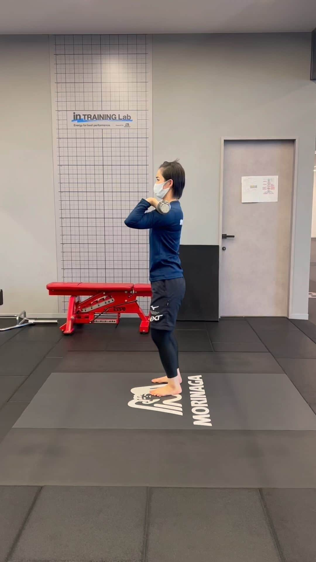 清水希容のインスタグラム：「From form check ✅  Gradually increase the weight of the plate🏋🏻‍♀️⤴︎  フォームチェックから✅ 徐々に重量アップ🏋🏻‍♀️⤴︎  #森永製菓トレーニングラボ#inゼリー#ラボ#トレーニング #ウエイト#PR #morinaga#rabo#in#jelly#training#weight#form#check#plate#up#jerk」