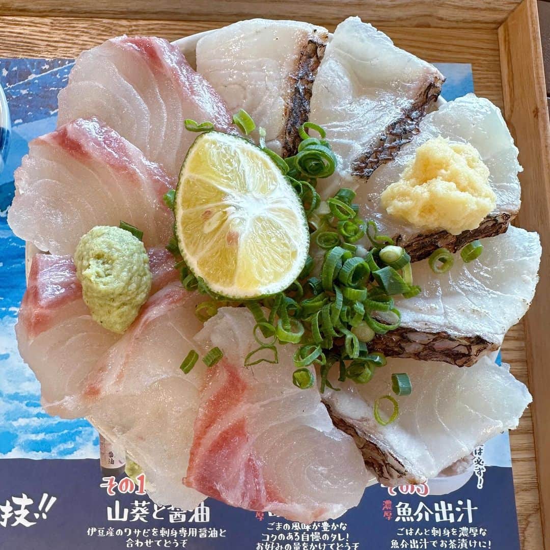 丸高愛実さんのインスタグラム写真 - (丸高愛実Instagram)「鳴門の道の駅へ🍥🩵🤍 美味しかった🥰楽しかった🥰  ホレタテキッチンさんありがとうございました🥹🙏  #くるくるなると #鳴門 #道の駅 #丸高私服」4月25日 18時14分 - marutakamanami