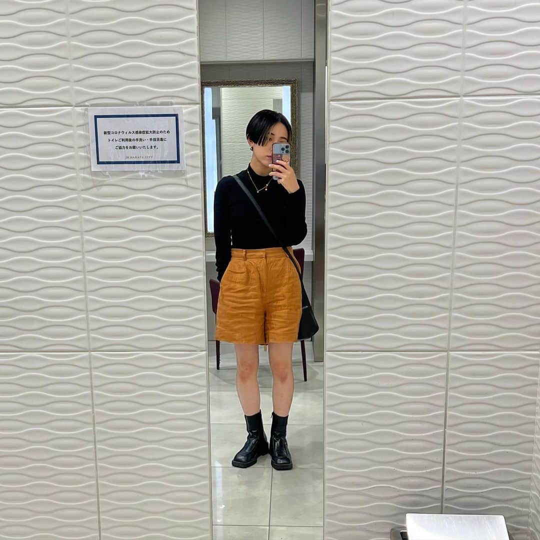 yurinasiaのインスタグラム：「ワイン飲んで爆買いした日🍷」