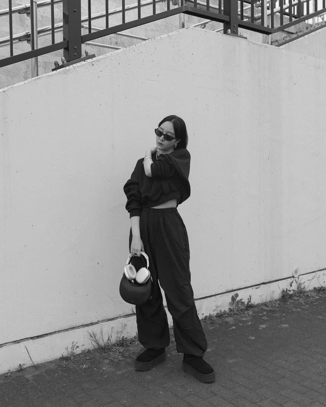大道寺愛のインスタグラム：「🎧🦨🖤🖤」