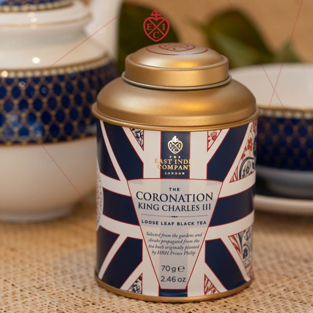 The East India Companyさんのインスタグラム写真 - (The East India CompanyInstagram)「Experience the taste of royalty with our limited edition 'The Coronation' mini caddy, featuring our exquisite Royal Flush blend.   With only 500 available worldwide, this is your chance to be part of a truly exclusive moment in history.  #theeastindiacompany #kingcharles #coronation #coronationtea #coronationcelebrations #tea #teatime #coffee #tealover #tealovers #royalflush」4月25日 19時08分 - theeastindiacompany