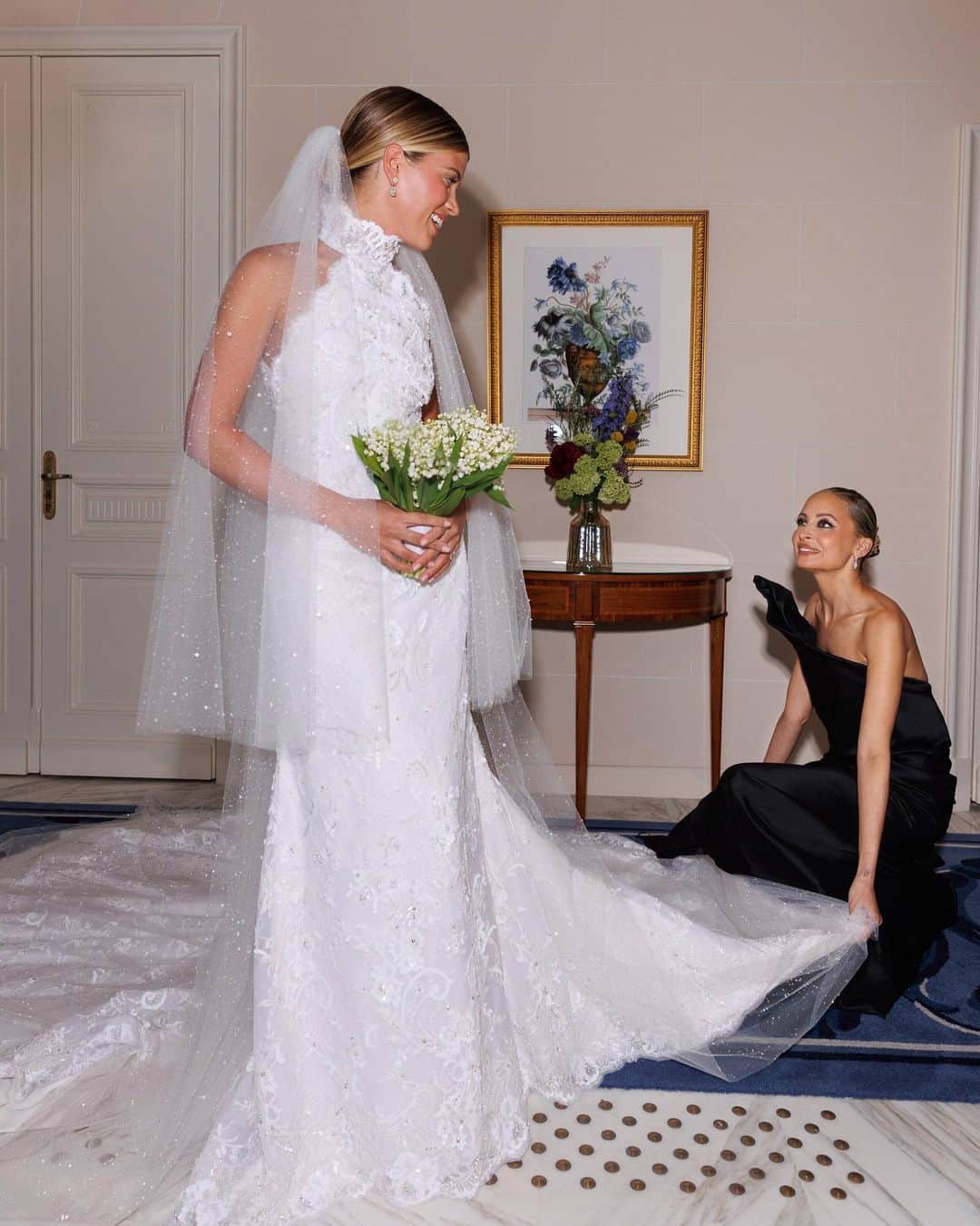British Vogueさんのインスタグラム写真 - (British VogueInstagram)「“It has always been a dream of mine to have Chanel design my wedding dress,” says #SofiaRichie, as she married Elliot Grainge at their star-studded whirlwind weekend at Hotel du Cap-Eden-Roc, in the south of France – where the likes of #ParisHilton and #CameronDiaz were in attendance. The bride was escorted by her father #LionelRichie down the aisle, while her sister #NicoleRichie took on the role of maid of honour. Click the link in bio for all the intimate details of what some have already dubbed the biggest wedding of the year.  Photographed by @GermanLarkin and @NormanAndBlake.」4月25日 19時08分 - britishvogue
