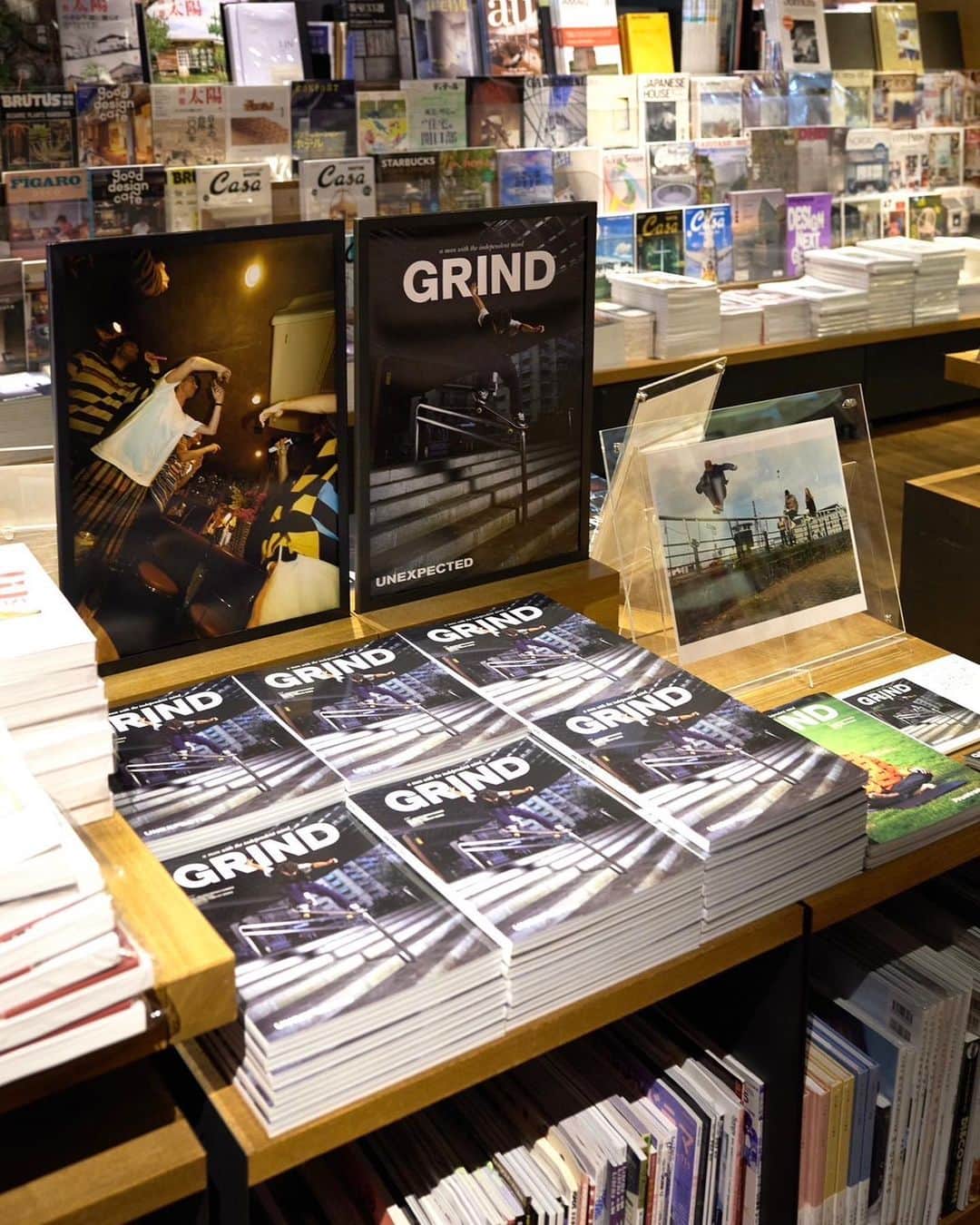 GRINDのインスタグラム：「. GRIND Vol.106 2023 SPRING/SUMMER is on sale today.  “UNEXPECTED”  『GRIND Vol.106』が本日2023年4月25日(火)より発売となりました。代官山蔦屋書店、SHIBUYA TSUTAYA、TSUTAYA 三軒茶屋店、TSUTAYA BOOKSTORE 下北沢、青山ブックセンターの5店舗では期間限定の特設コーナーを展開しております。お近くへお越しの際は是非お立ち寄りください。  "GRIND Vol.106" is on sale today. Special limited-time sections are available at five shops: Daikanyama TSUTAYA BOOKS, Shibuya TSUTAYA, TSUTAYA Sangenjaya, TSUTAYA BOOKSTORE Shimokitazawa and Aoyama Book Centre. If you are in the area, please drop by.  #grind #grindmagazine #unexpected」