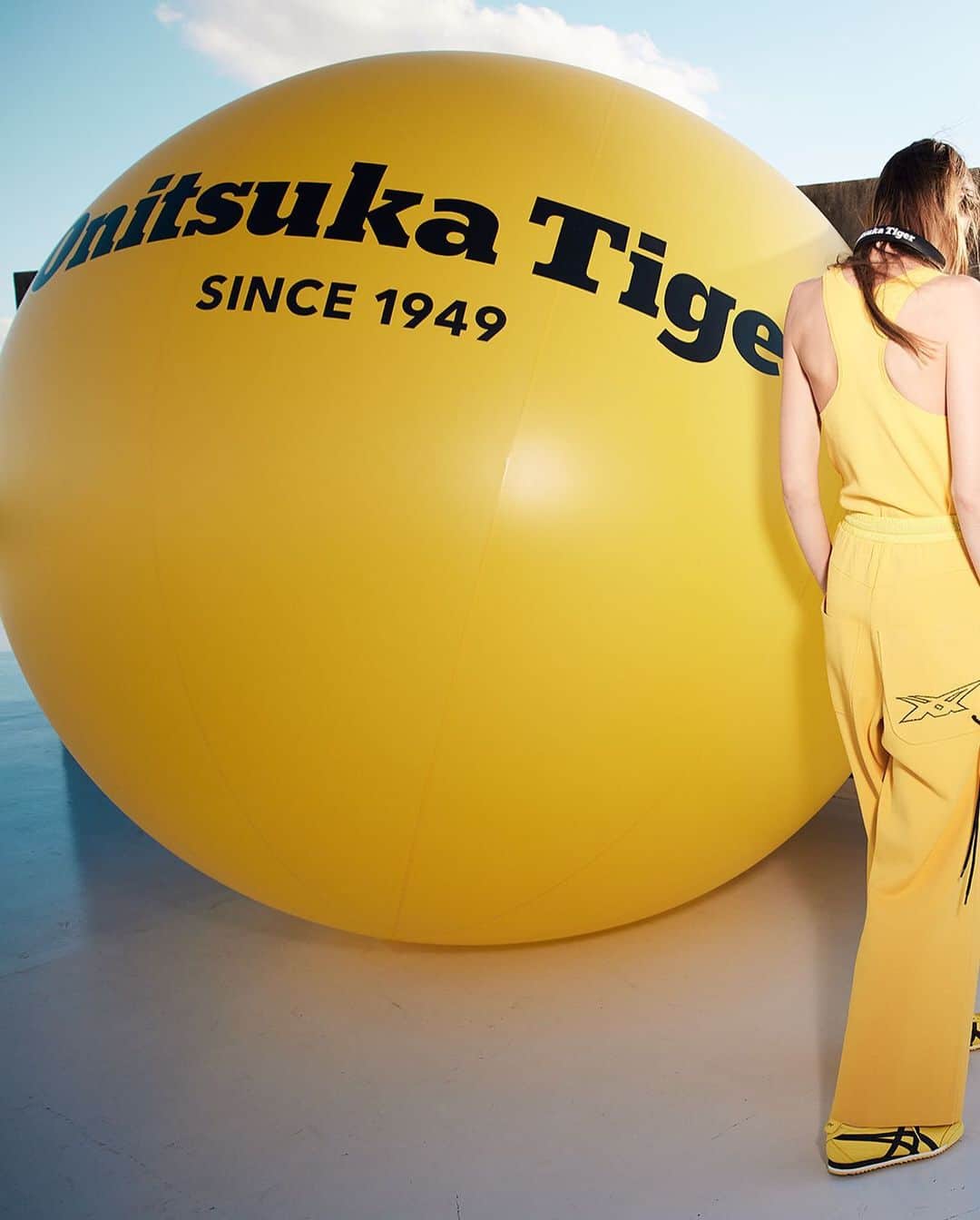 Onitsuka Tigerのインスタグラム：「The theme of #OnitsukaTigerSS23 Collection is Japanese minimalism.」