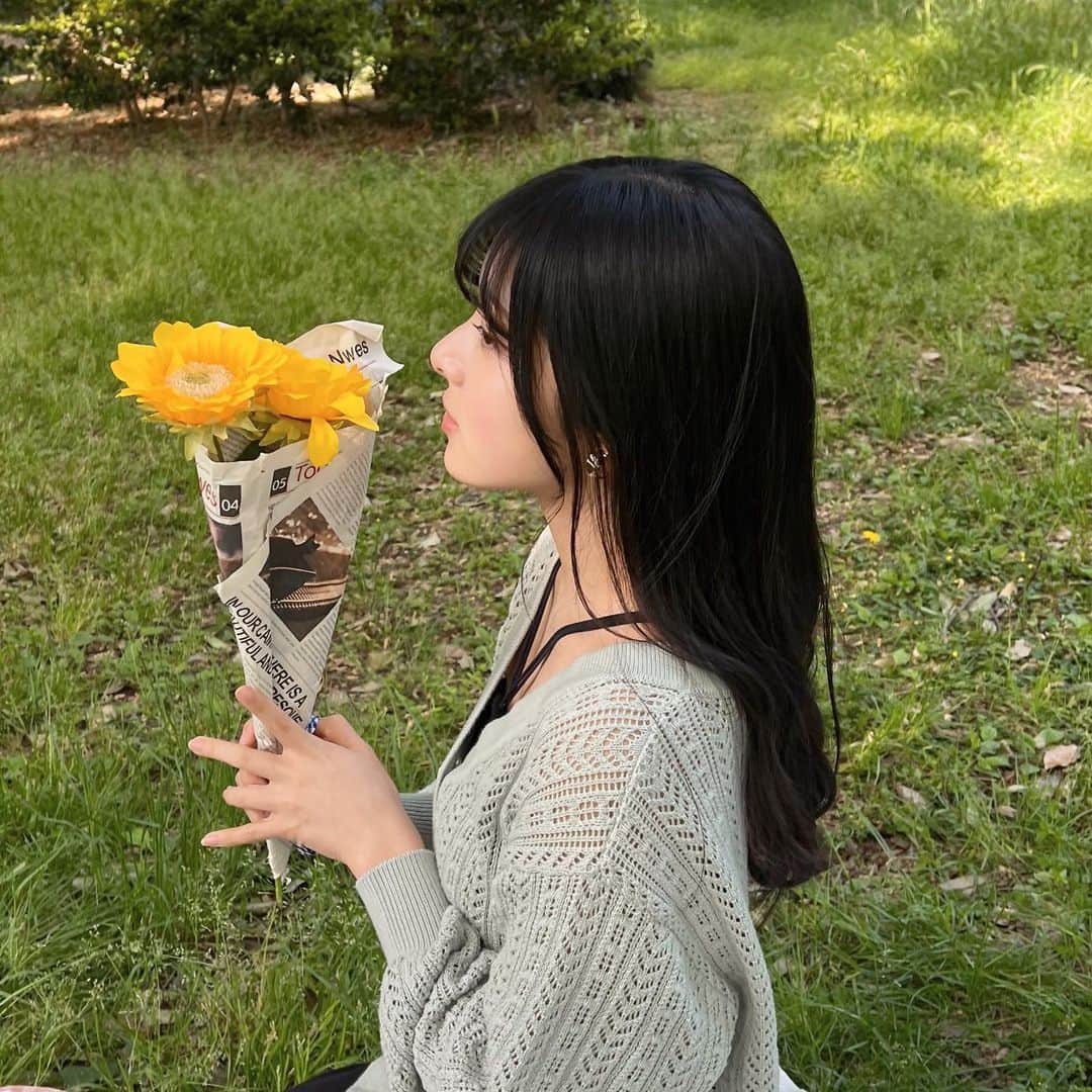 栗田桃花さんのインスタグラム写真 - (栗田桃花Instagram)「🌼🌼🌼」4月25日 19時45分 - kurimomo330