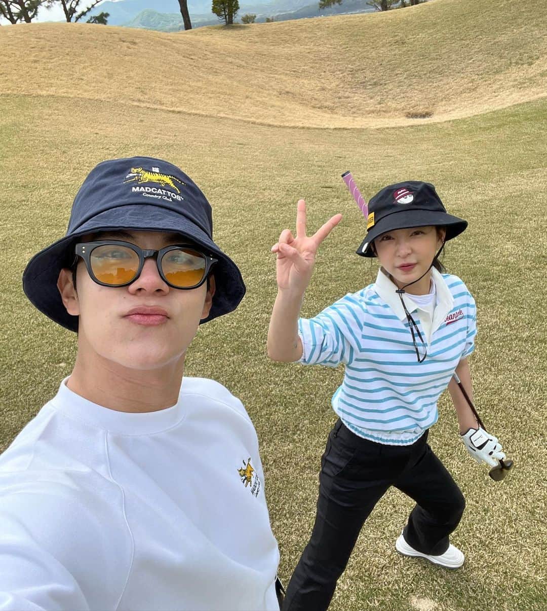 ヘリンさんのインスタグラム写真 - (ヘリンInstagram)「행복한 날씨에 좋은사람들과 좋은만남 좋은공간 행복합시당 ! ❤️ @hypegolfkorea 🫶」4月25日 19時50分 - hyeliniseo