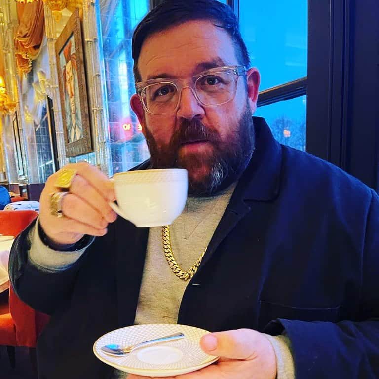 のインスタグラム：「Coffee?」