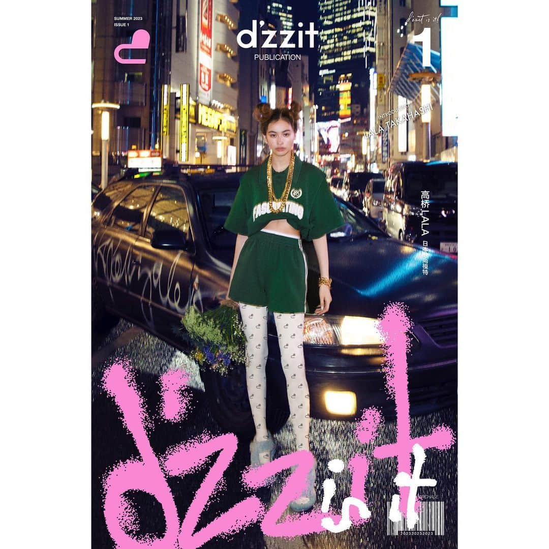 DAZZLE FASHIONさんのインスタグラム写真 - (DAZZLE FASHIONInstagram)「What to wear to be eye-catching enough for the first music festival of the summer? #dzzit2023summer #dzzitisit #dzzitgirl @lala__takahashi」4月25日 19時59分 - dzzit_official