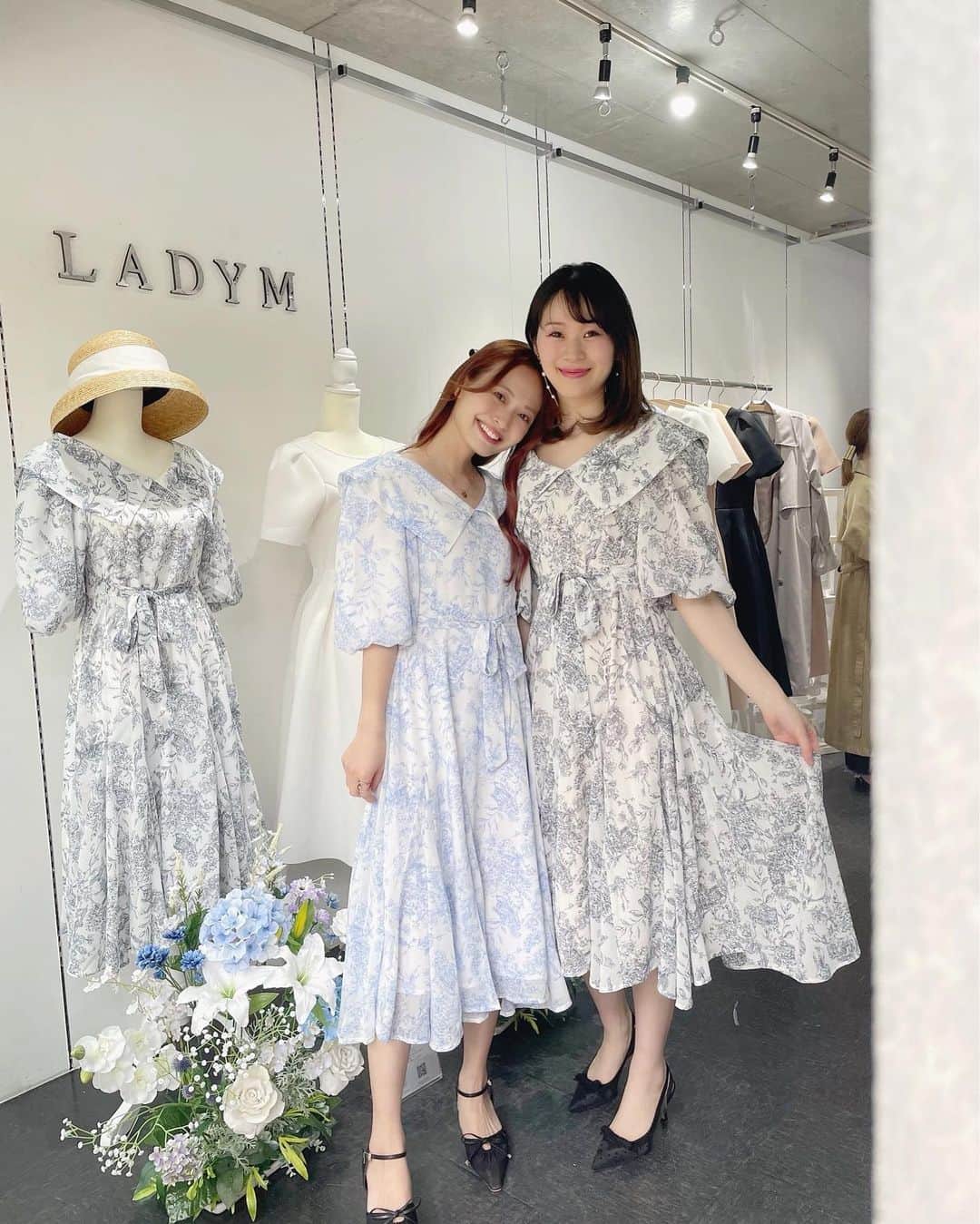 榊本麻衣さんのインスタグラム写真 - (榊本麻衣Instagram)「𖤐 𖤐 ⁡ 展示会ありがとうございました𓂃𓈒𓏸︎︎︎︎ ❤︎ ⁡ ⁡ @tadeaya さんの世界観が センス抜群で本当に素敵でした💛 @ladym_jp ブランドデビュー おめでとうございます🩰🤍 ⁡ @sakiii049 さんのこだわりが沢山詰まった @saki_felice 💓 今回も素敵なアクセサリーが沢山で 新作のハチさんシリーズもほんっとに可愛い🐝.* ⁡ お手伝いさせて頂けて 皆さんに会えて幸せでした🫶❤️ ⁡ ⁡ #LADYM #ラディム #felice #フェリーチェ  #展示会 #たであや共和国」4月25日 20時24分 - maipipii