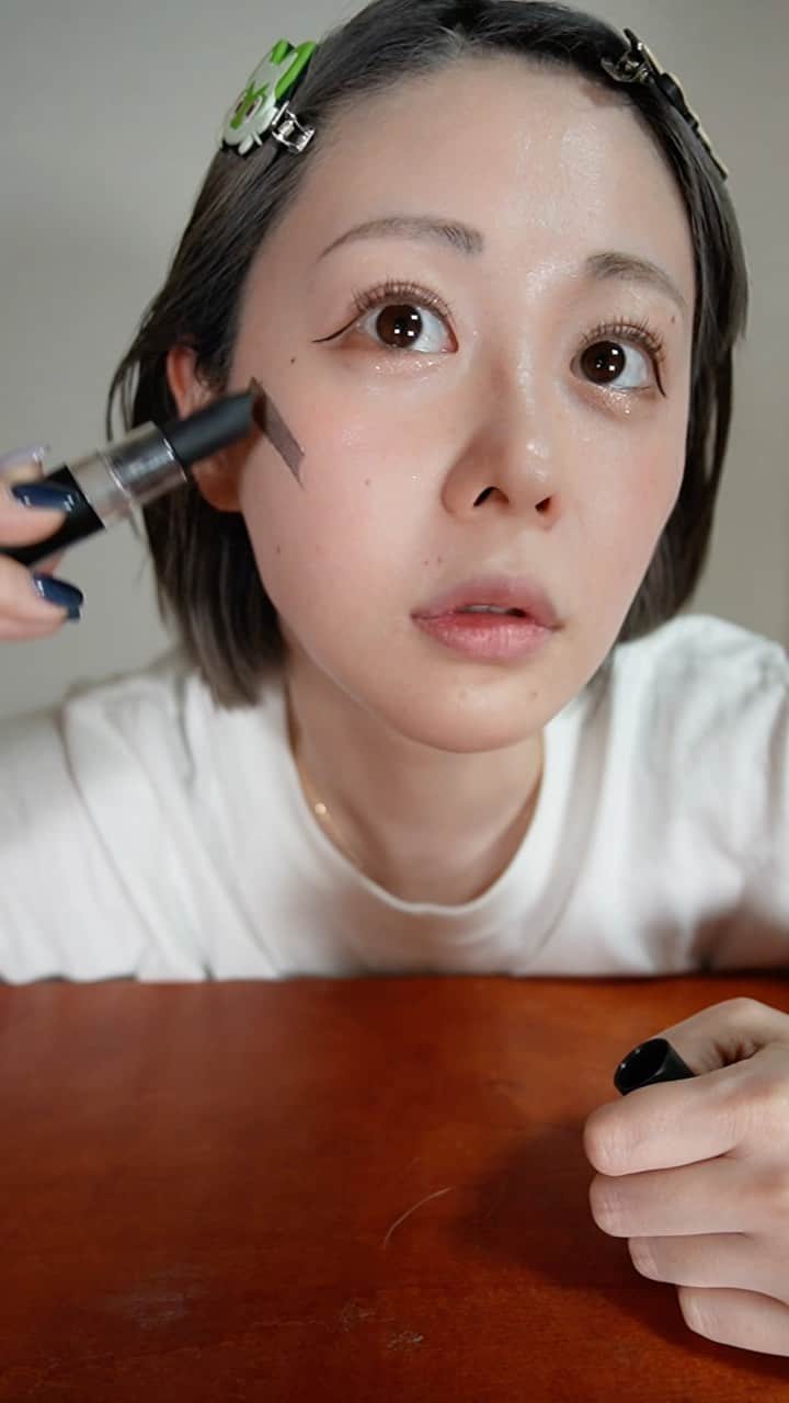 神堂きょうかのインスタグラム：「【真っ黒メイク似合う？】#タイムライン動画」