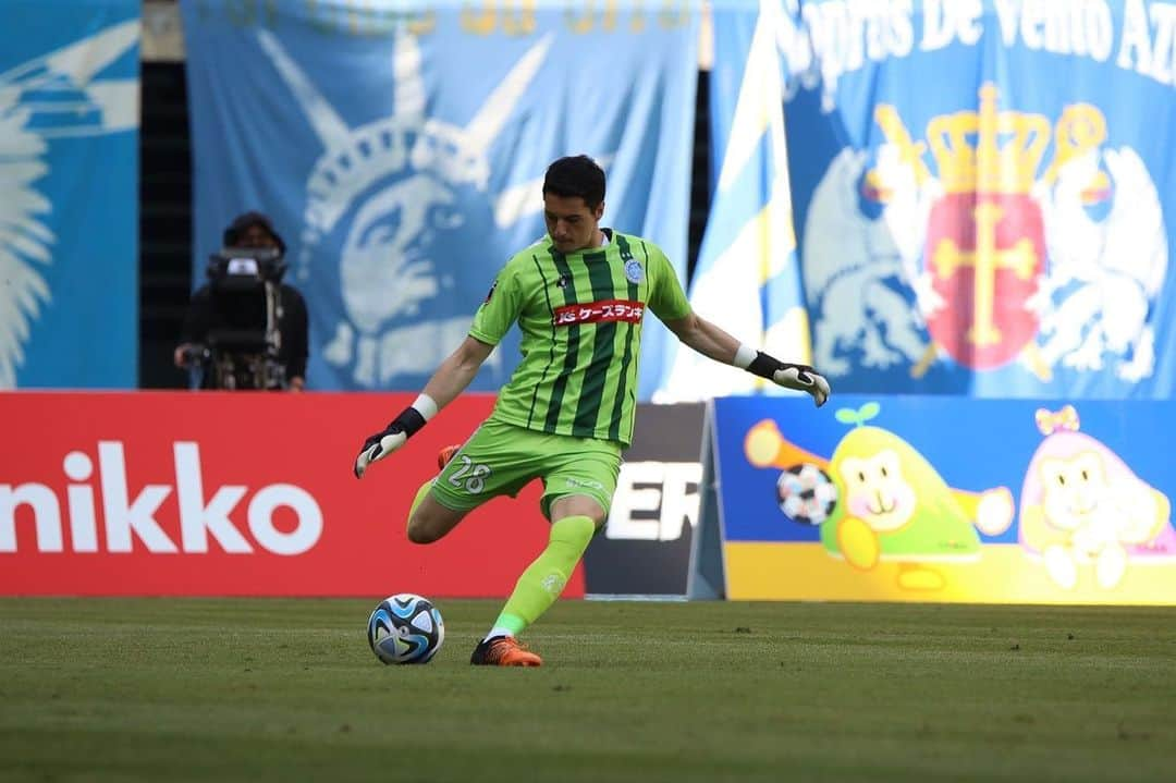 山口瑠伊さんのインスタグラム写真 - (山口瑠伊Instagram)「Important 3 points with a clean sheet ! Let’s keep working 🔥🐉  #水戸ホーリーホック #mitohollyhock  #cleansheet」4月25日 20時26分 - yamaguchi_louis