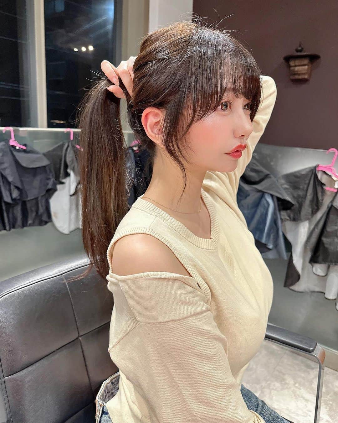 遠藤 玲奈 /endo renaのインスタグラム：「最近さむいねっ😶‍🌫️☁️⸝‪⸝⸝‪‪  髪染めたっ✌︎ サイドも整えてもらって アップヘアしやすくなった☺️  ありがとうございます✨️ ‪✂︎‬ @aveda_yugokishi」