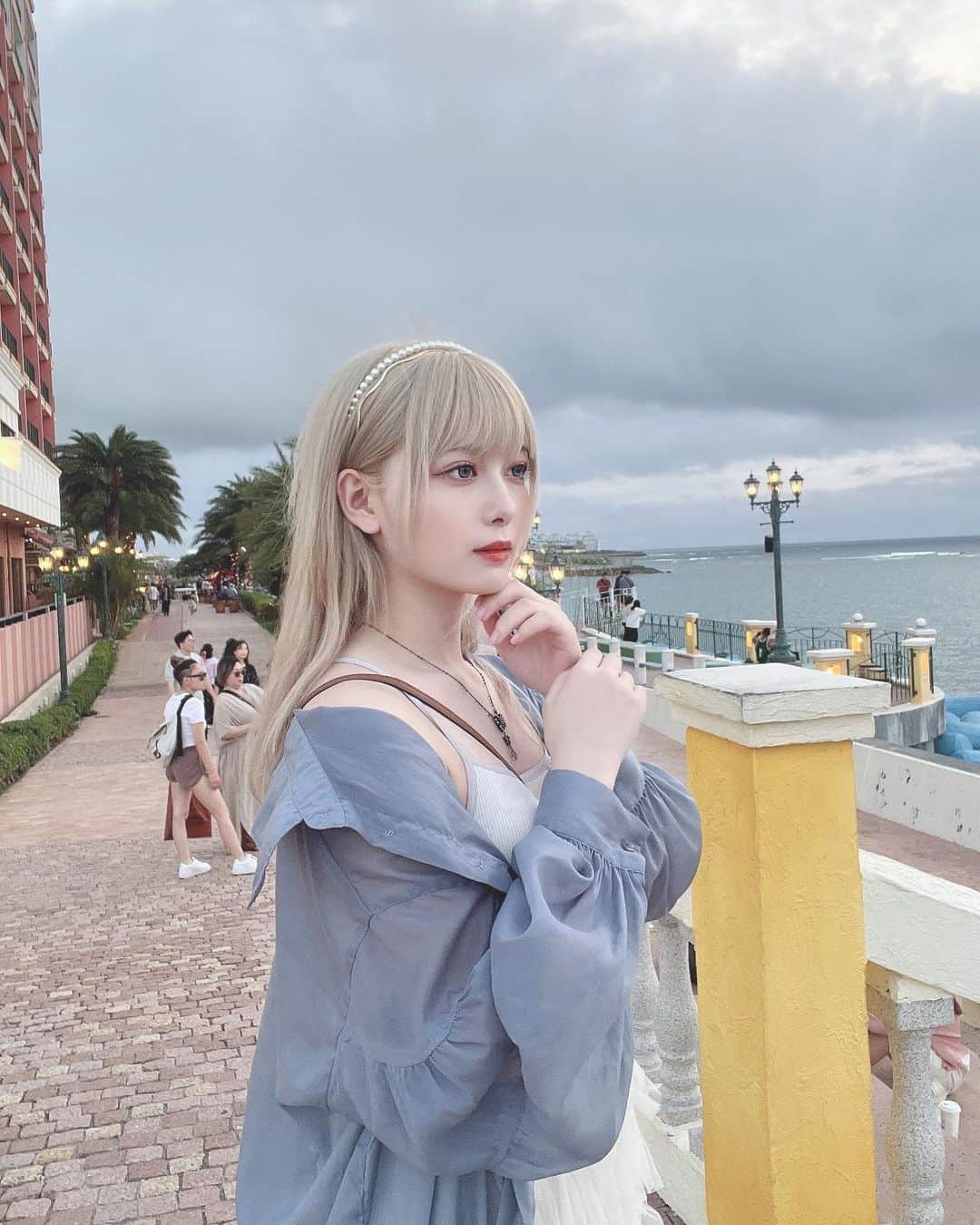 羽島めいのインスタグラム：「Newヘアーで沖縄きた🌺」